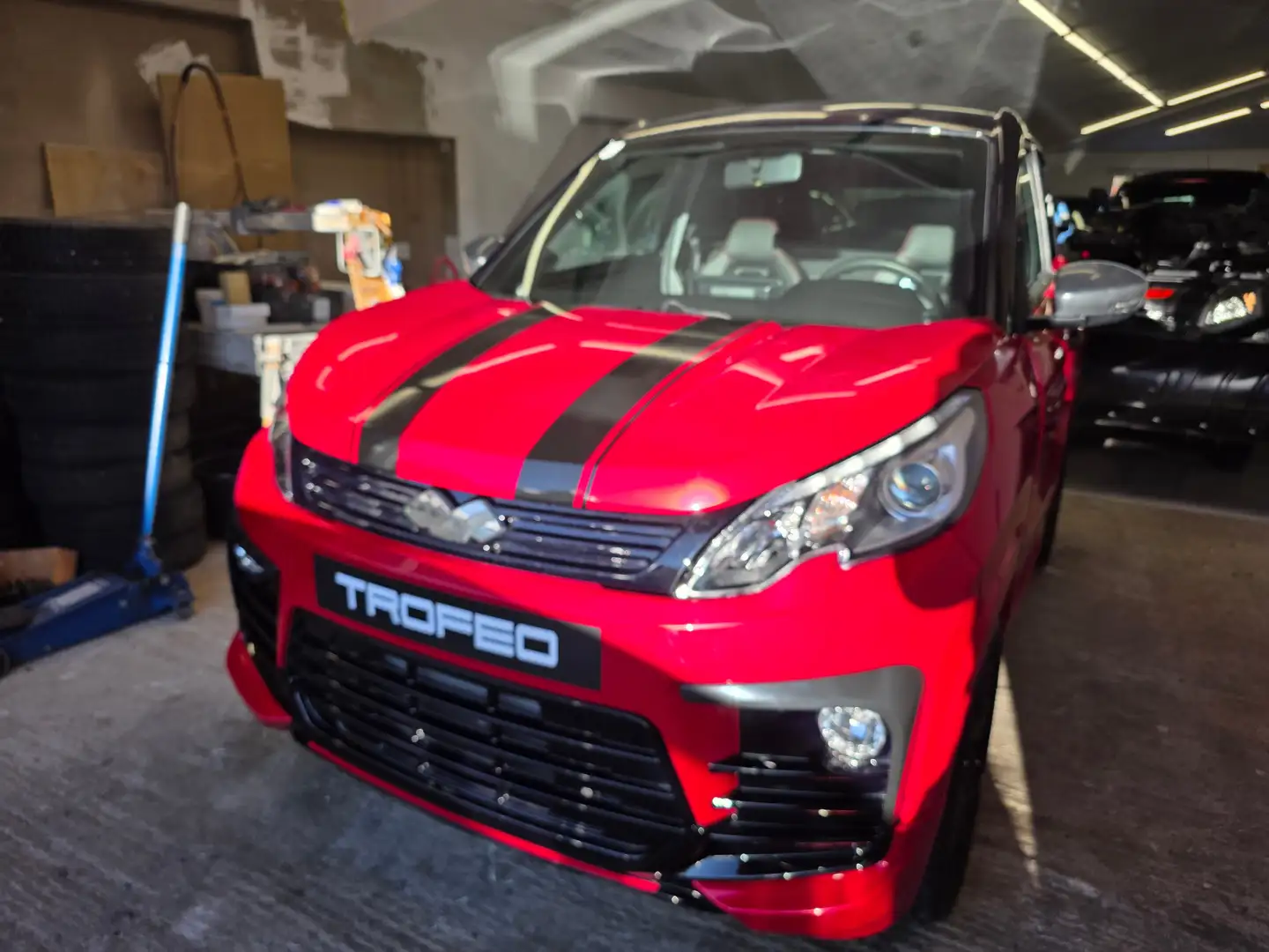 Ligier JS 60 Ultimate Sport Trofeo nut 2.000KM! Neuwertig TOP Rot - 1