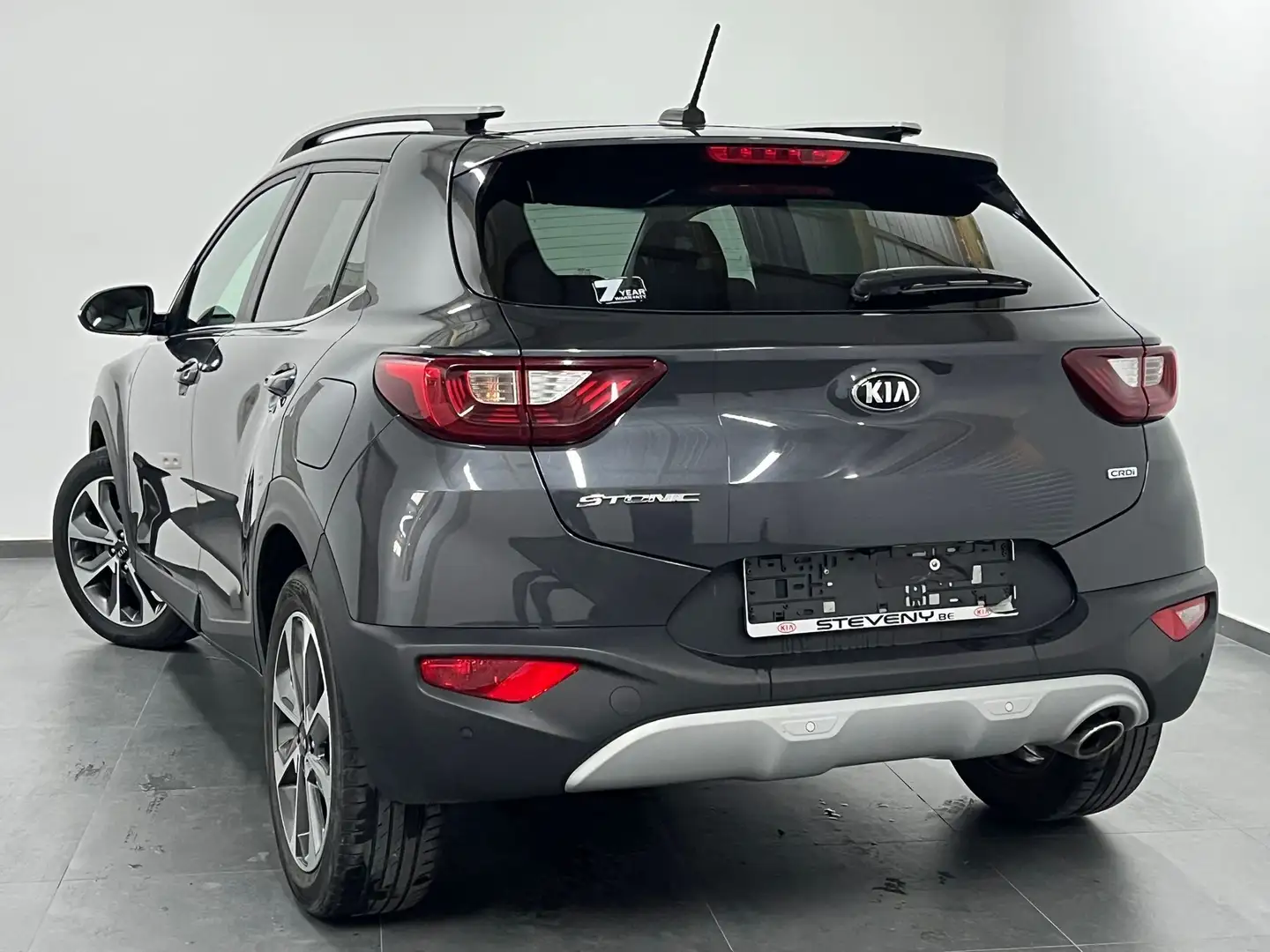 Kia Stonic Stonic 1.6 CRDi - 1erMain - Navi - Camera - Carnet Grijs - 2