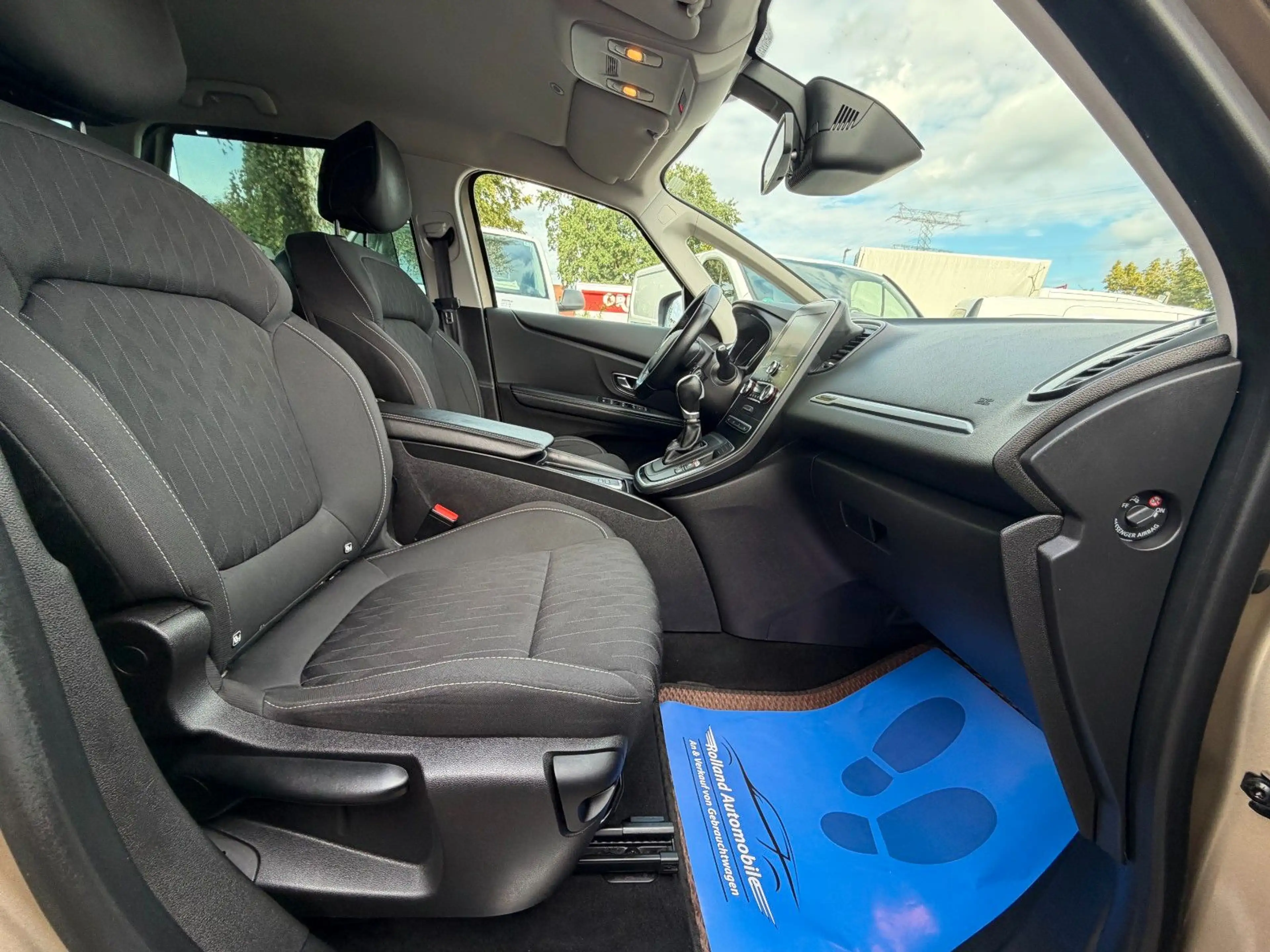 Renault Scenic IV Limited*2.HD*Aut*kamra*SHZ*TÜV NEU — photo 11