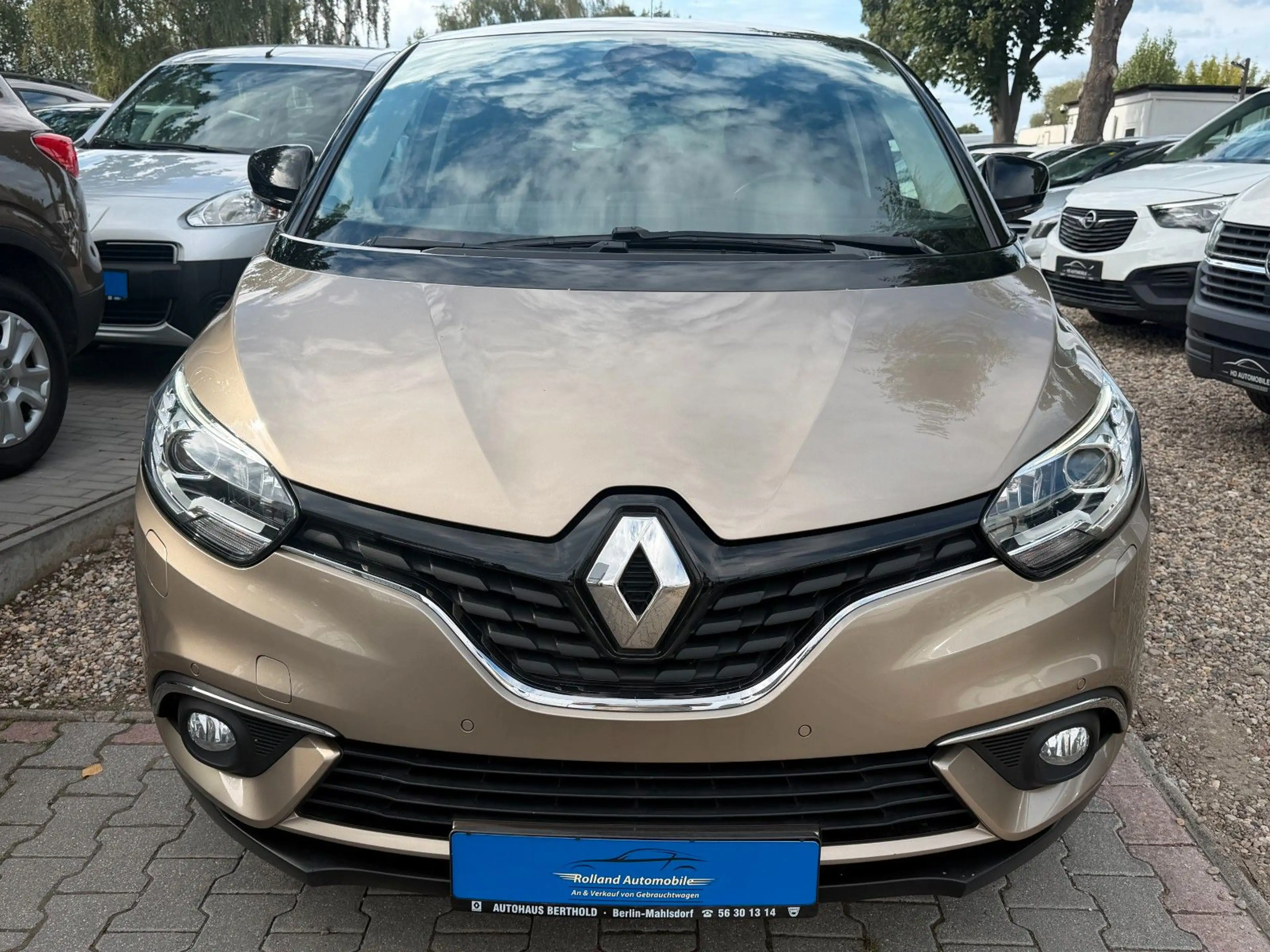 Renault Scenic IV Limited*2.HD*Aut*kamra*SHZ*TÜV NEU — photo 3