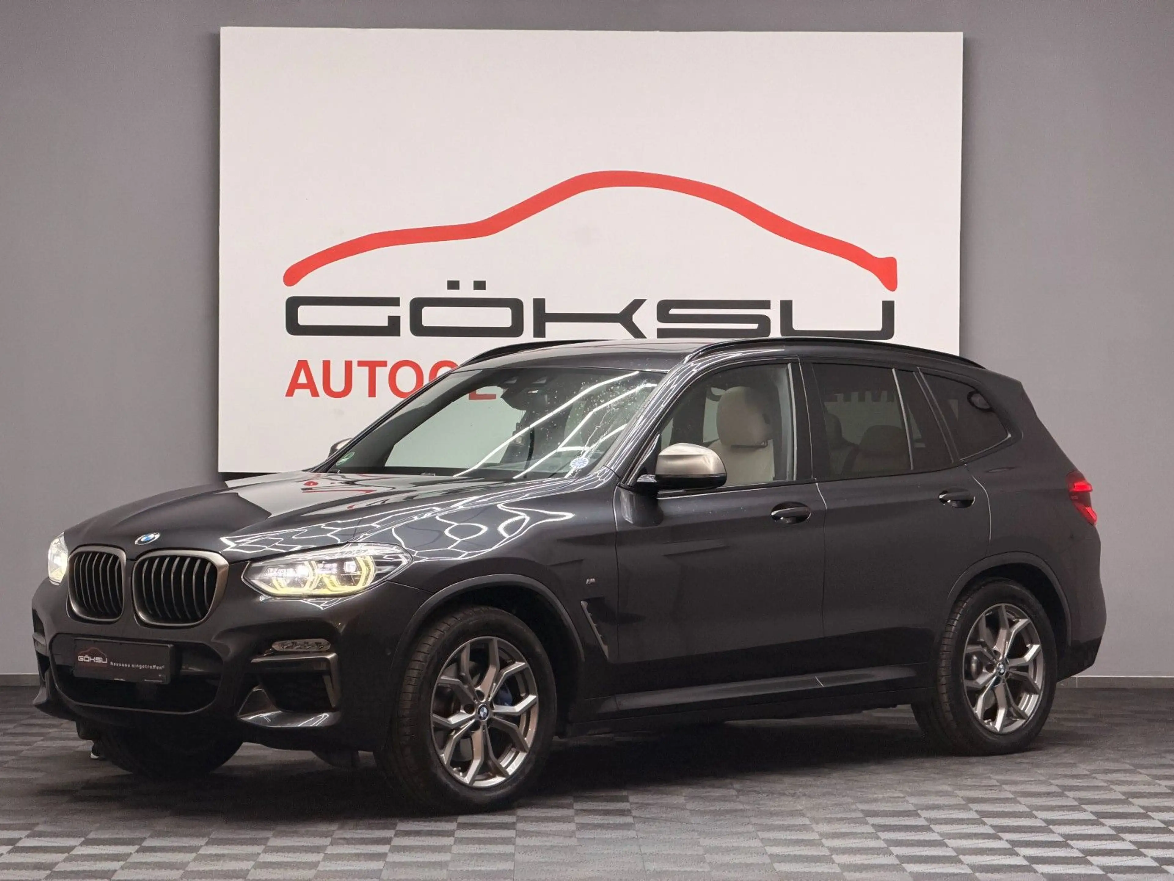 BMW X3 M40 d *M-Paket*HUD*PANO*CAM*LED*AHK*LEDER*