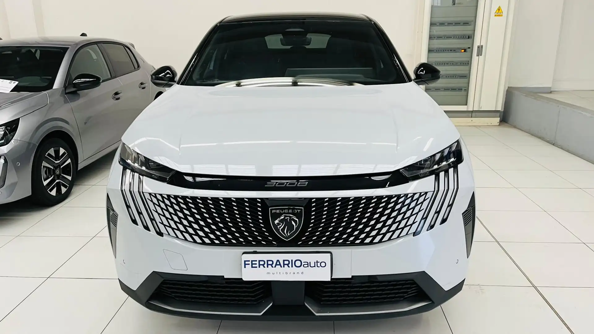 Peugeot 3008 3008 III 2024 1.2 hybrid GT 145cv e-dcs6 Weiß - 2