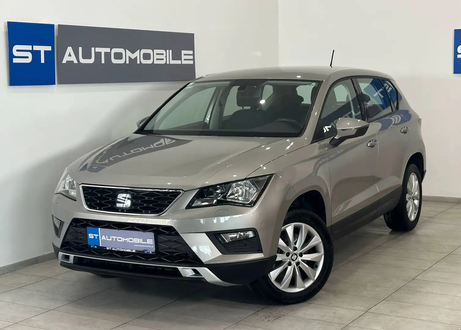 SEAT Ateca Style // NAVI // PDC // SITZHEIZUNG // Beige - 1