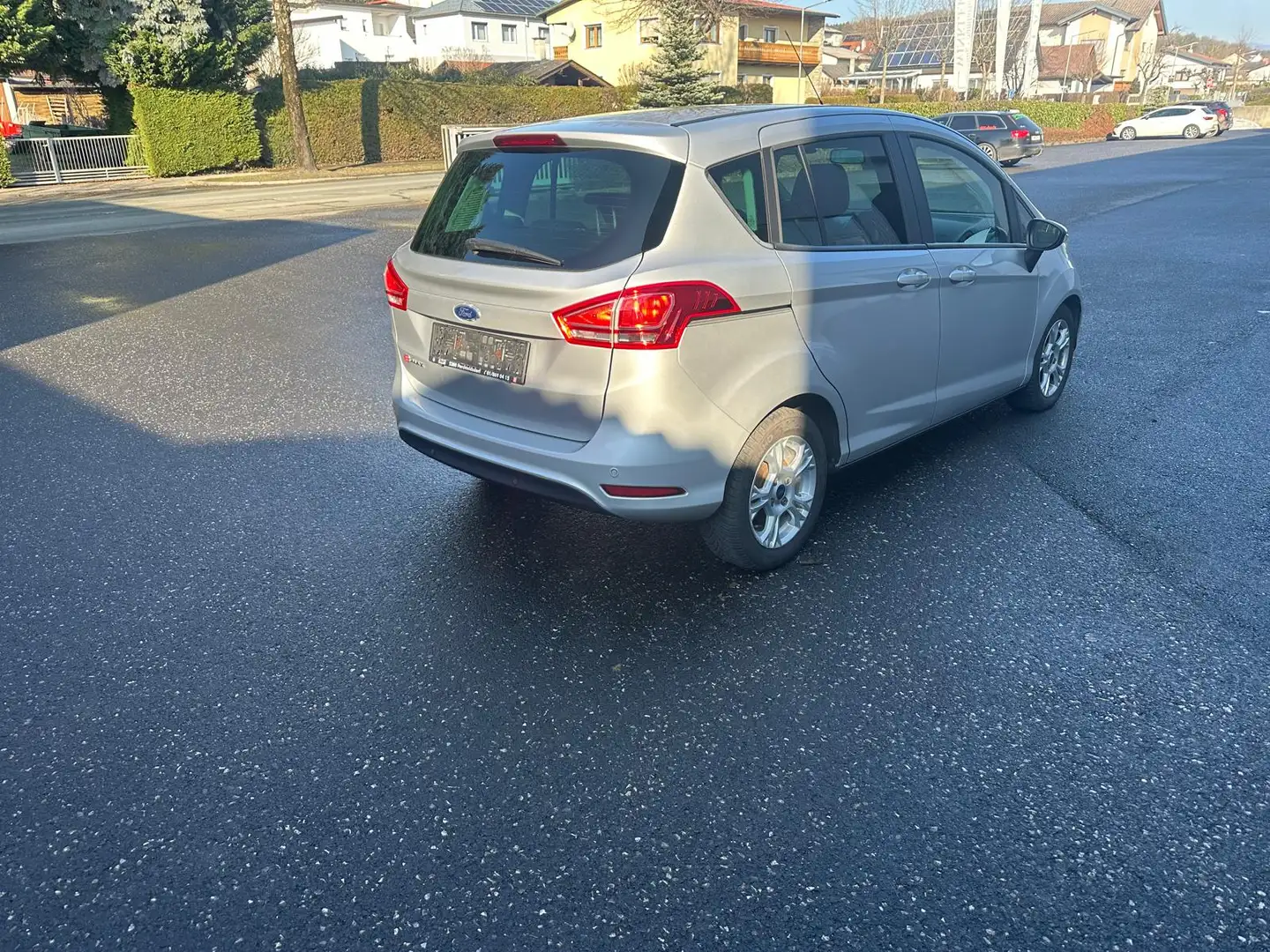 Ford B-Max B-MAX Trend N 1,4 Trend N Silber - 2