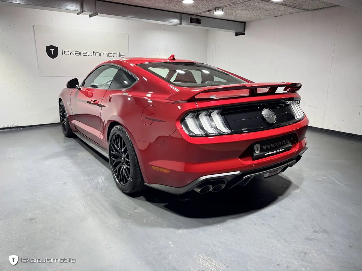 Ford Mustang 5.0 GT *Neuzustand*Recaro* Rouge - 2