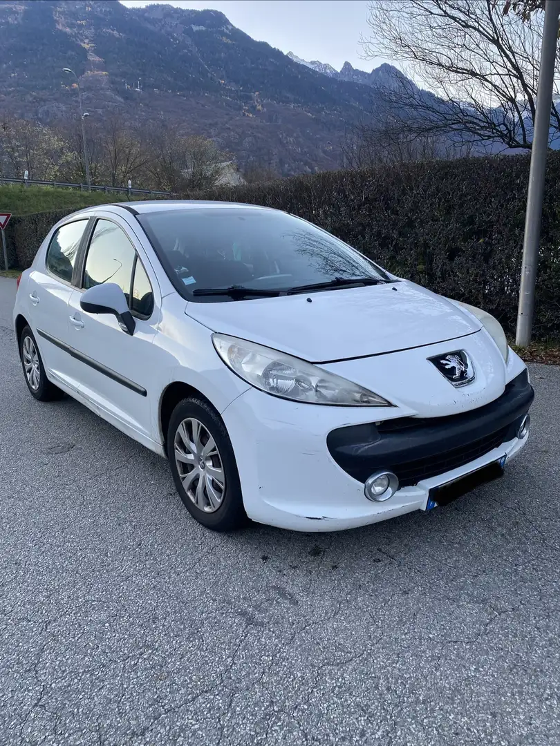 Peugeot 207 Peugeot 207/BOITE AUTO/RIEN A PREVOIR/ CT OK✅ - 1