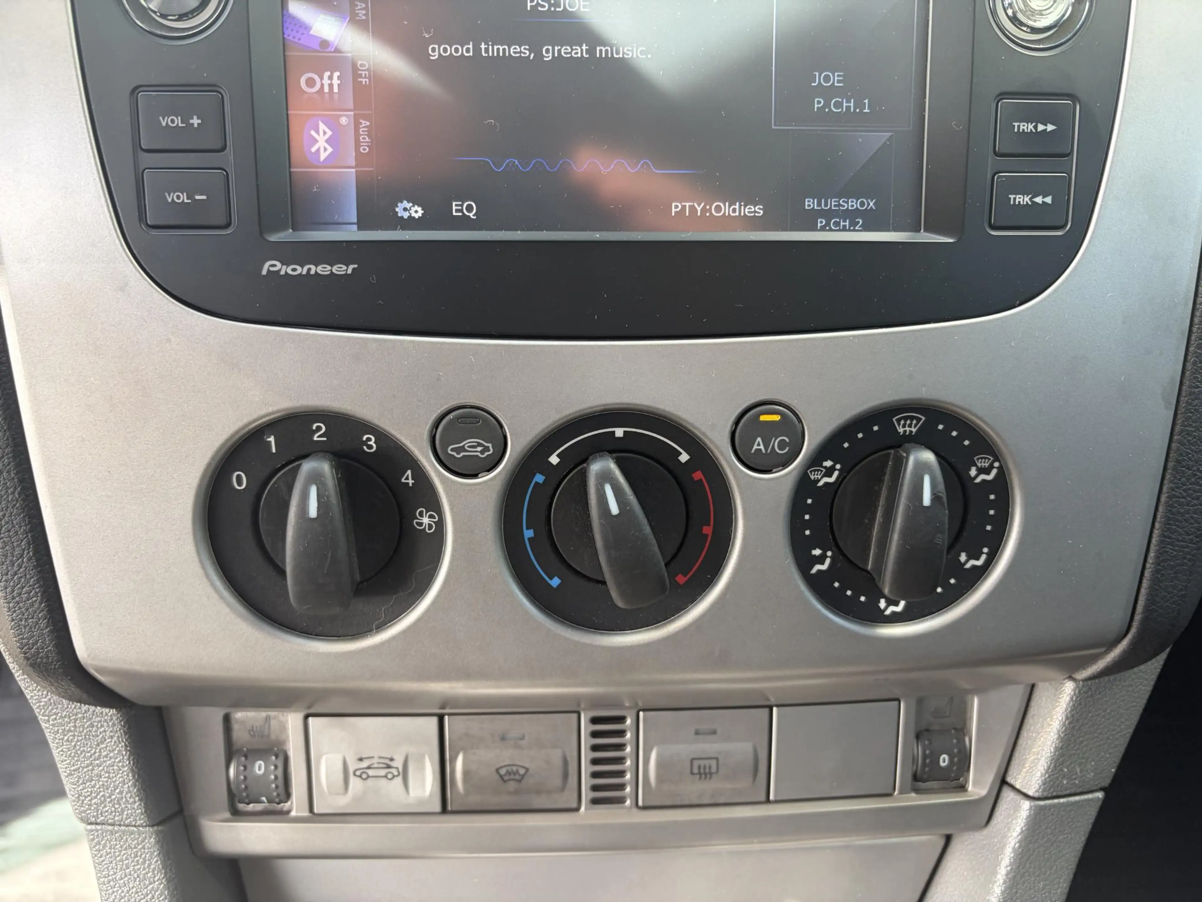 Ford Focus CC Coupé-Cabriolet 1.6 Cool & Sound — photo 15