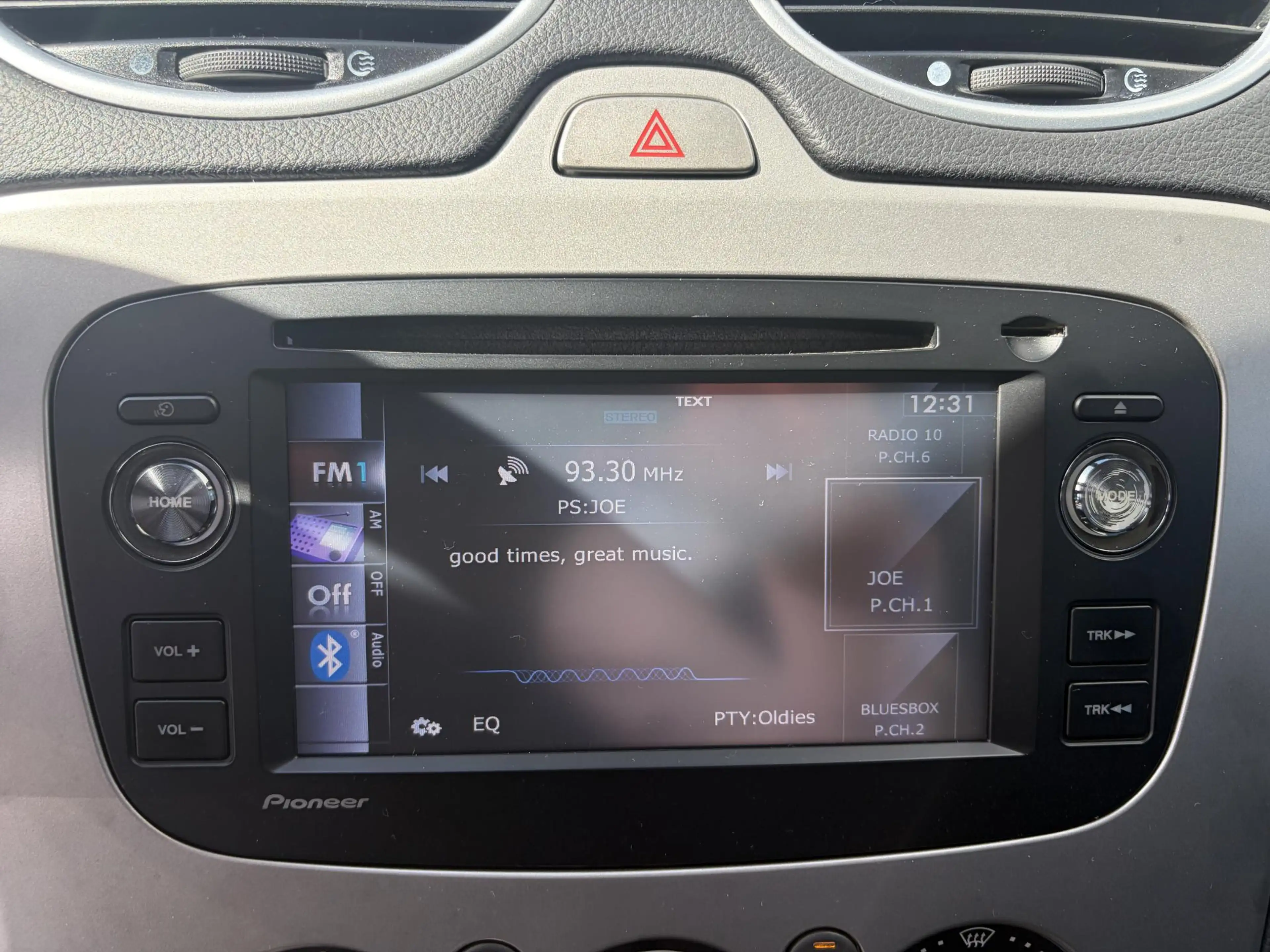 Ford Focus CC Coupé-Cabriolet 1.6 Cool & Sound — photo 14