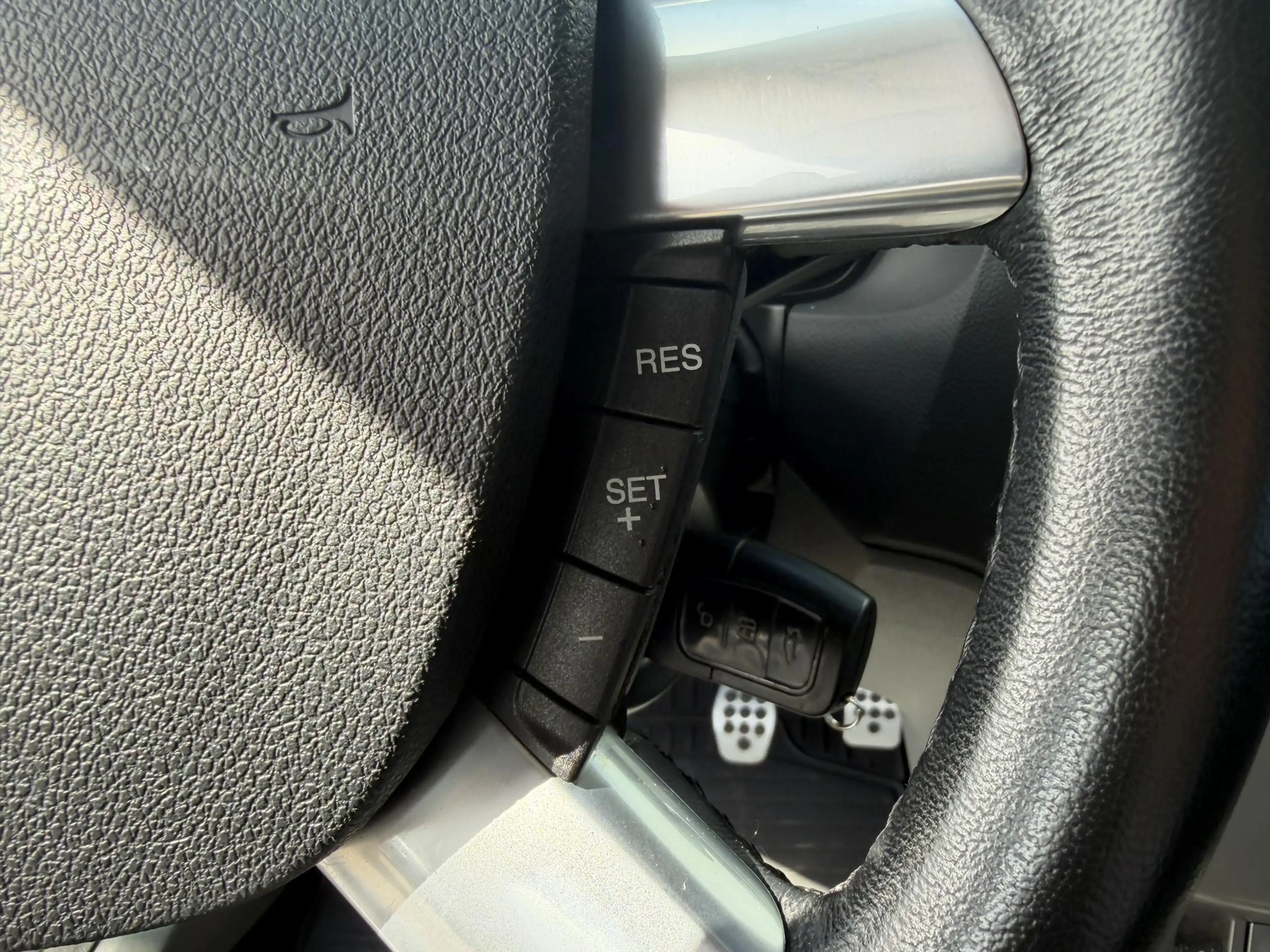 Ford Focus CC Coupé-Cabriolet 1.6 Cool & Sound — photo 13