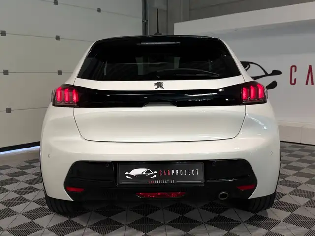 Peugeot 208 view 12