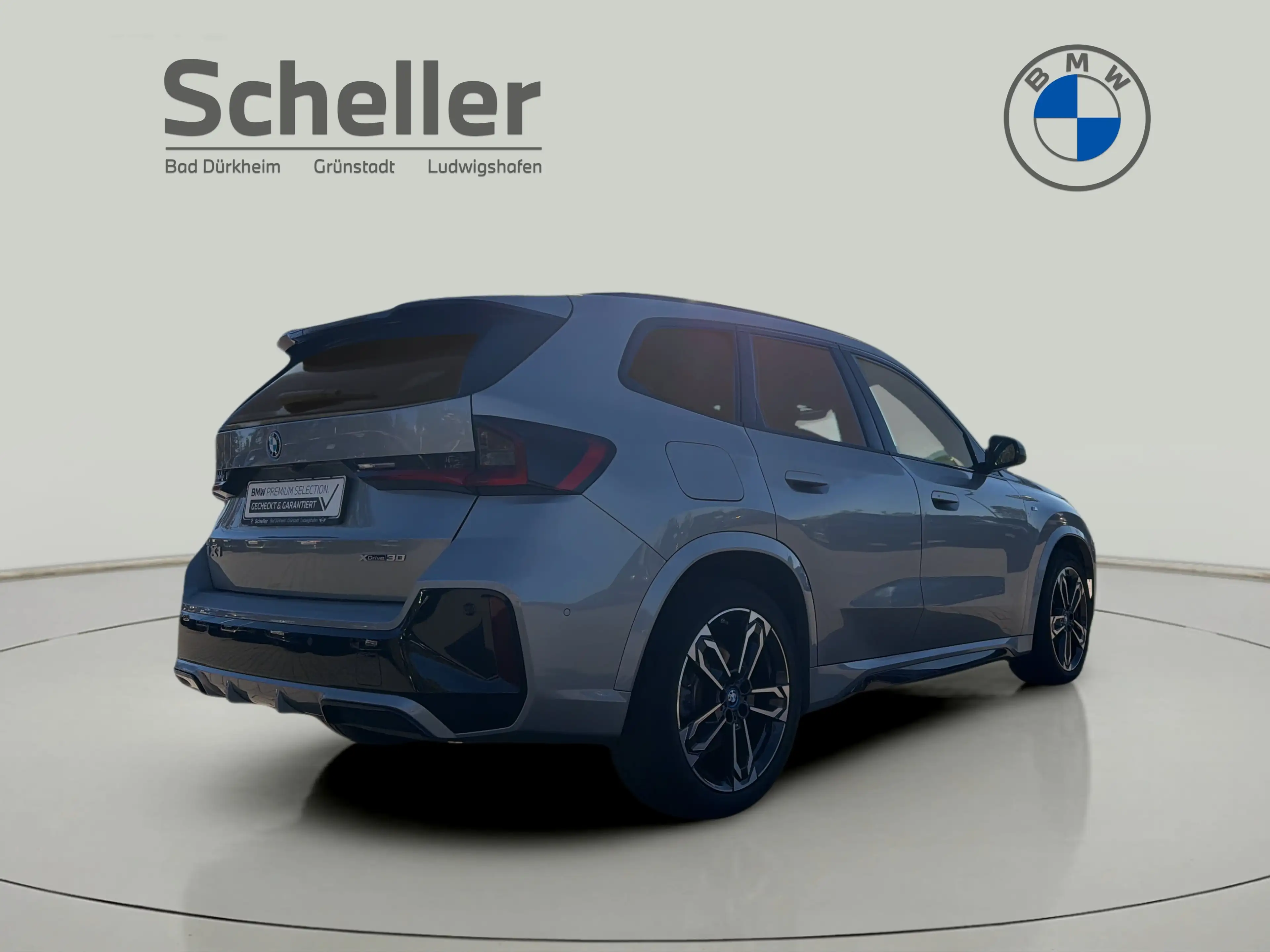 BMW iX1 xDrive30 M Sportpaket Head-Up LED RFK — photo 8