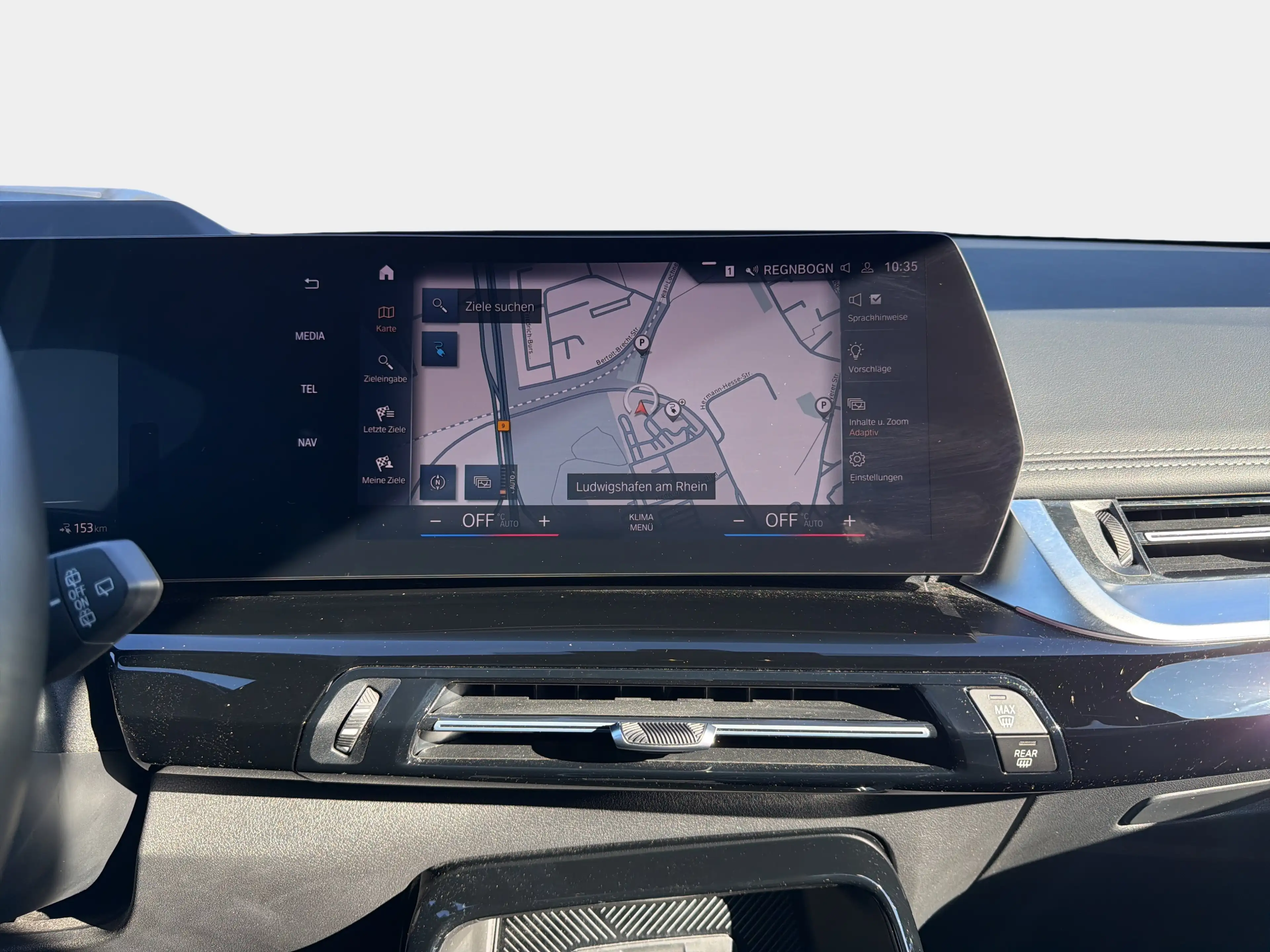 BMW iX1 xDrive30 M Sportpaket Head-Up LED RFK — photo 13