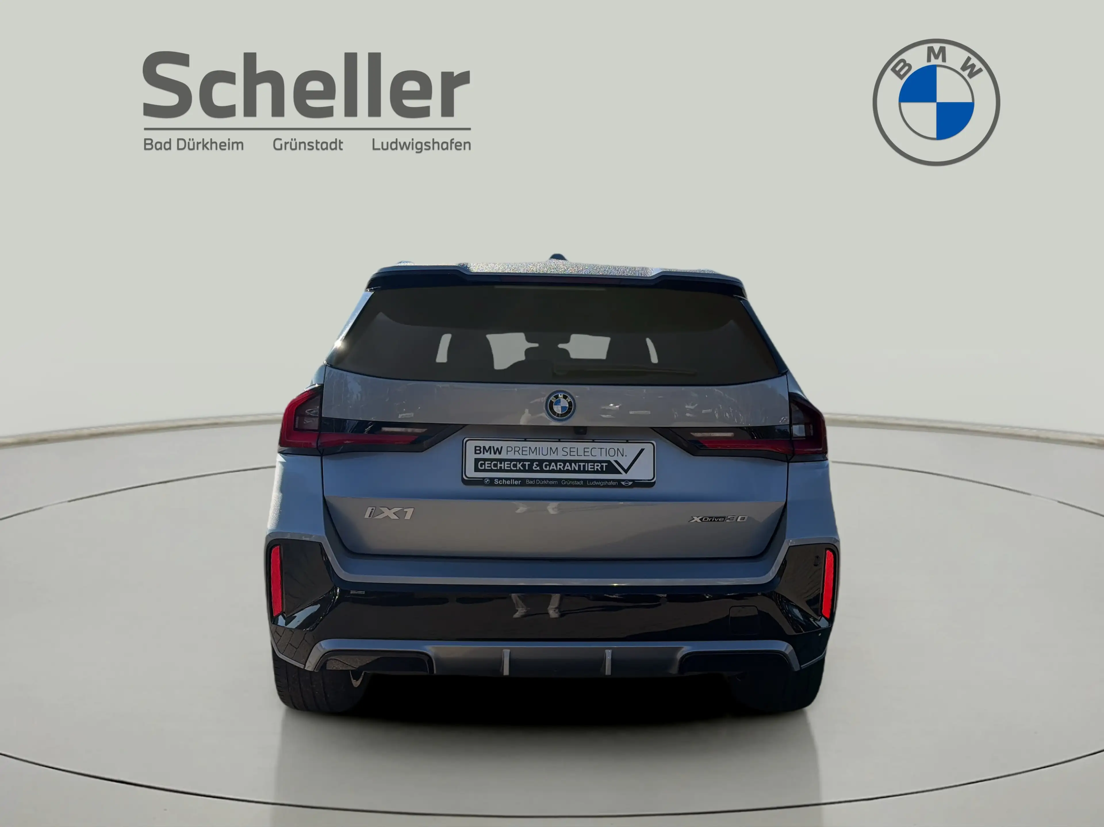 BMW iX1 xDrive30 M Sportpaket Head-Up LED RFK — photo 7