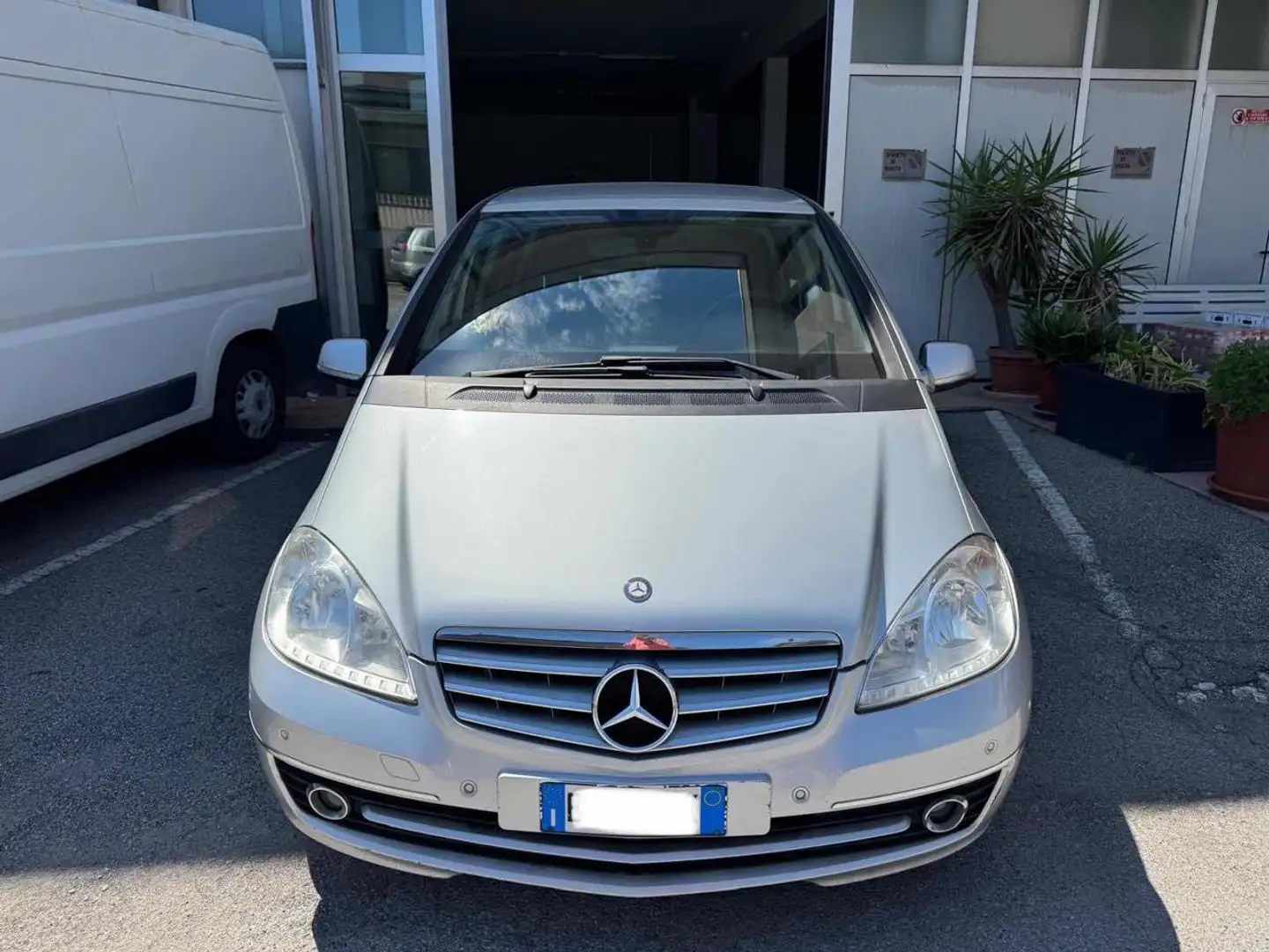 Mercedes-Benz A 180 BlueEFFICIENCY Argento - 1
