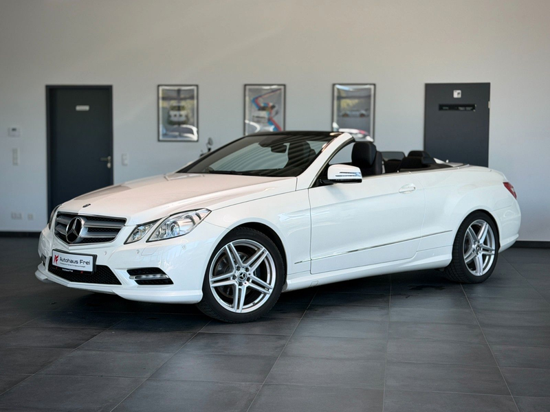 Mercedes-Benz E 350 AMG Cabrio *Kamera*H&K*Designo-Lack*Nappa*