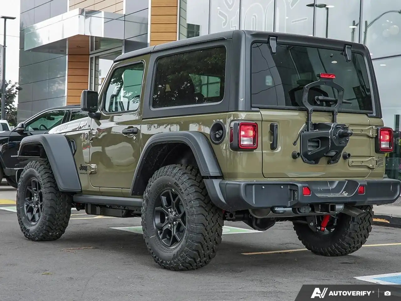 Jeep Wrangler снимка Jeep Wrangler