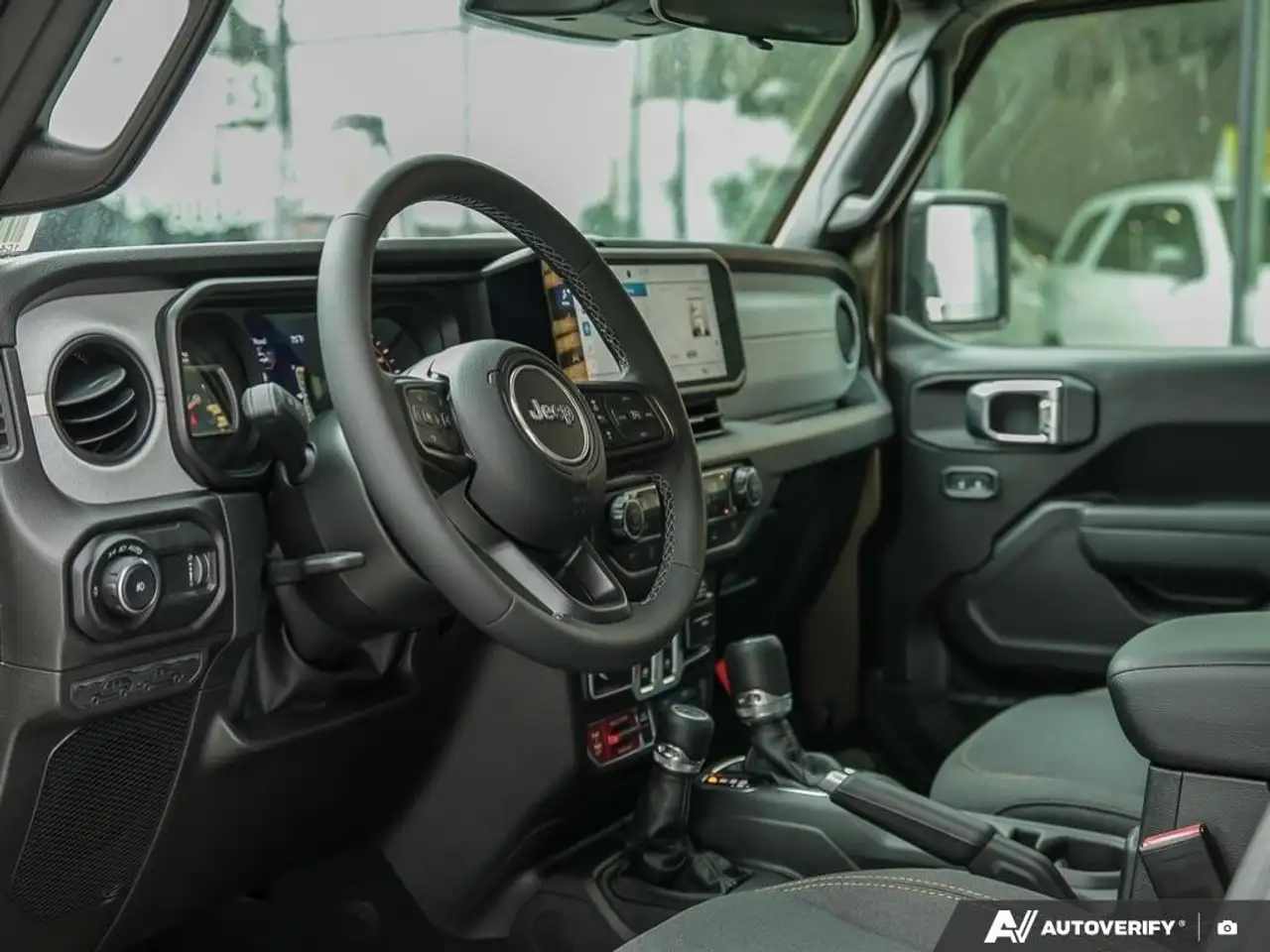 Jeep Wrangler снимка Jeep Wrangler