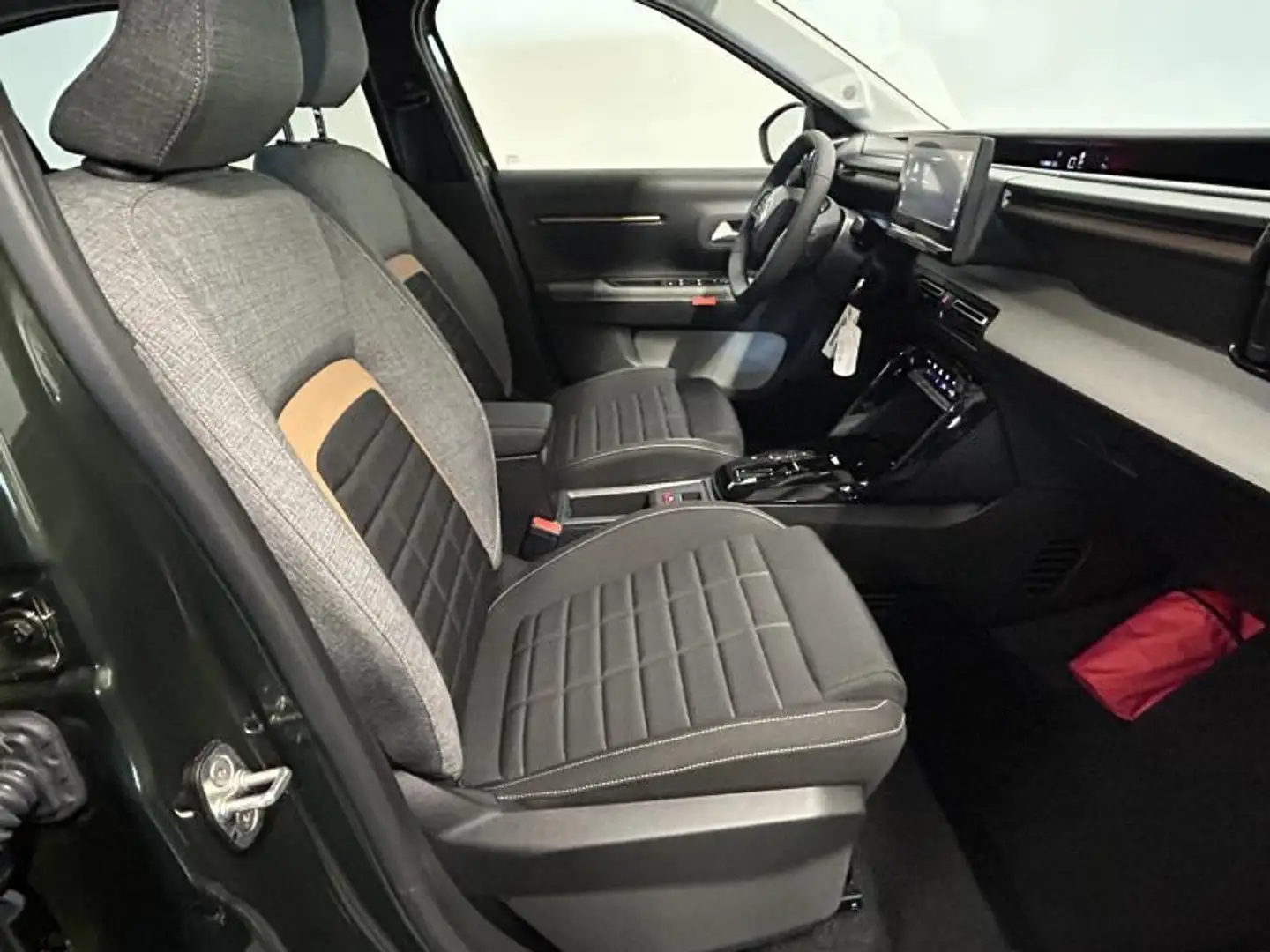 Citroen C3 Aircross PLUS Groen - 2