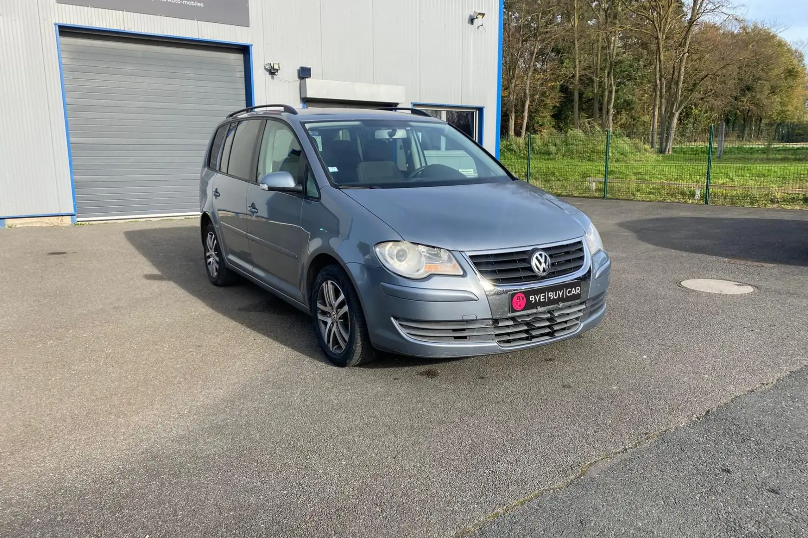 Volkswagen Touran 1.9 TDI 105 CONFORT LINE 7 PLACES COURROIE DISTRI NEUVE GARANTIE 12 MOIS - 2