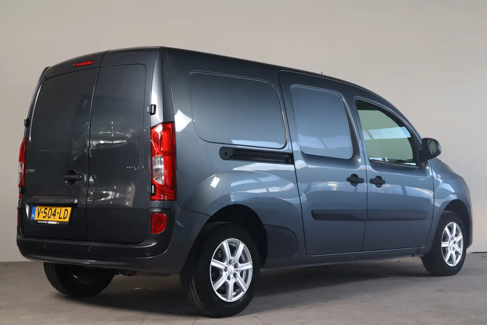 Mercedes-Benz Citan BPM VRIJ!! 111 CDI EURO 6 Extra Lang 111 PK Camera Grijs - 2