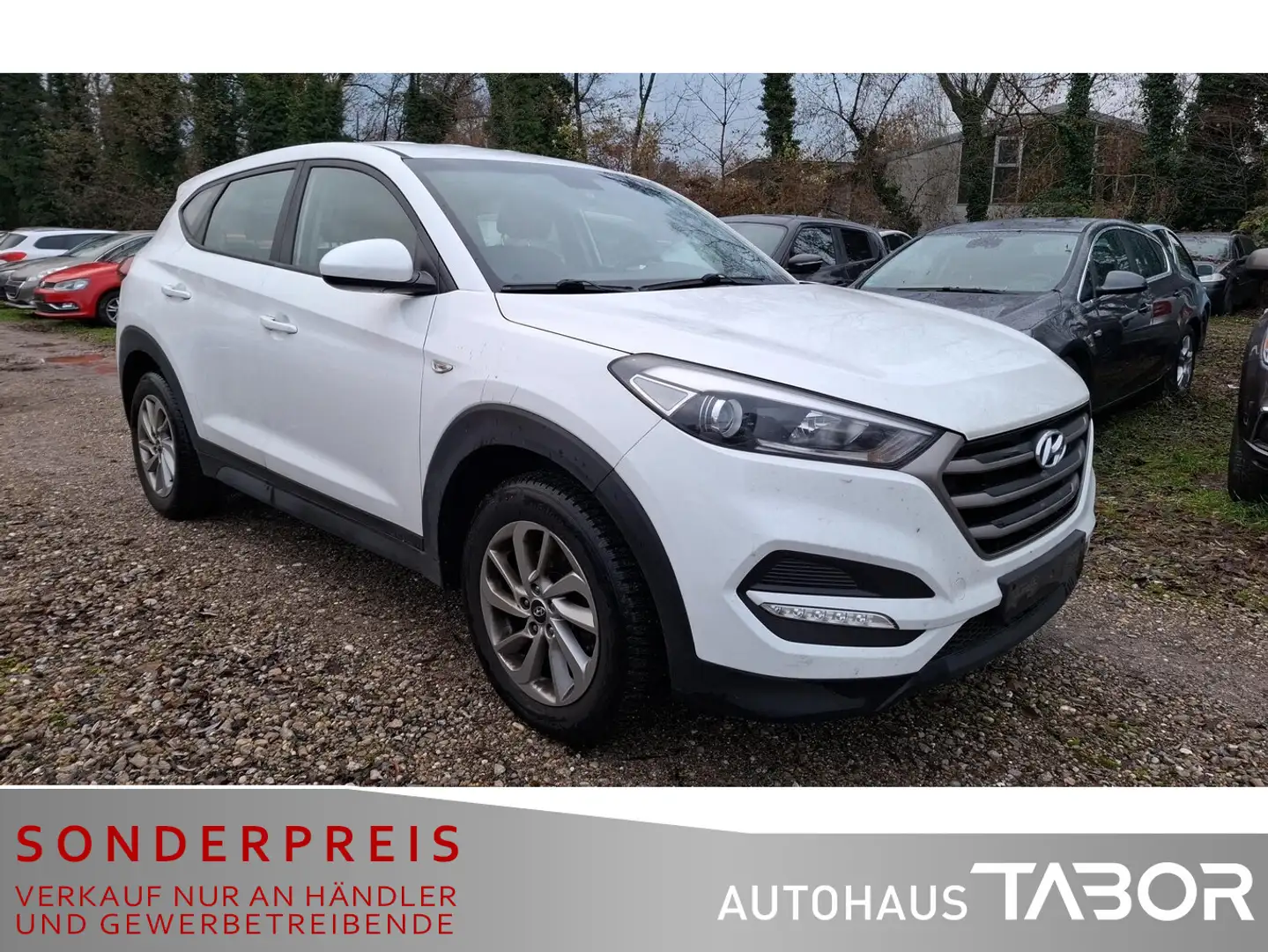 Hyundai TUCSON 1.6 Go Weiß - 2