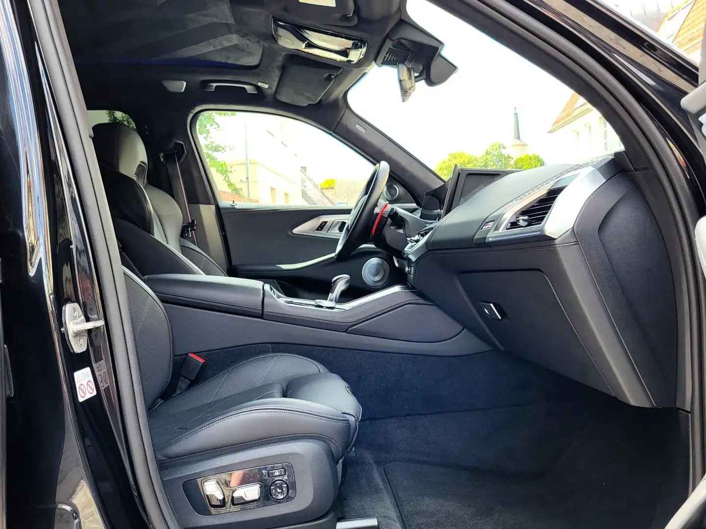 BMW XM Basis Noir - 2