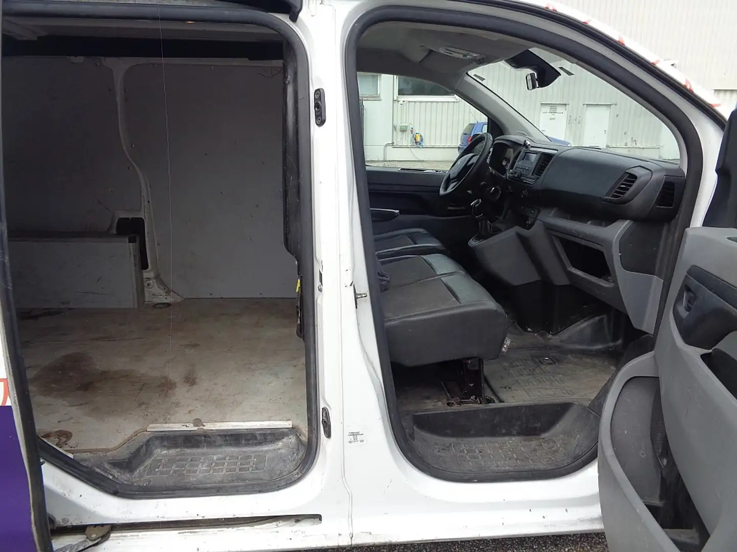 Peugeot Expert Pro Kasten L1H1 1,6 BlueHDi 95 Weiß - 2
