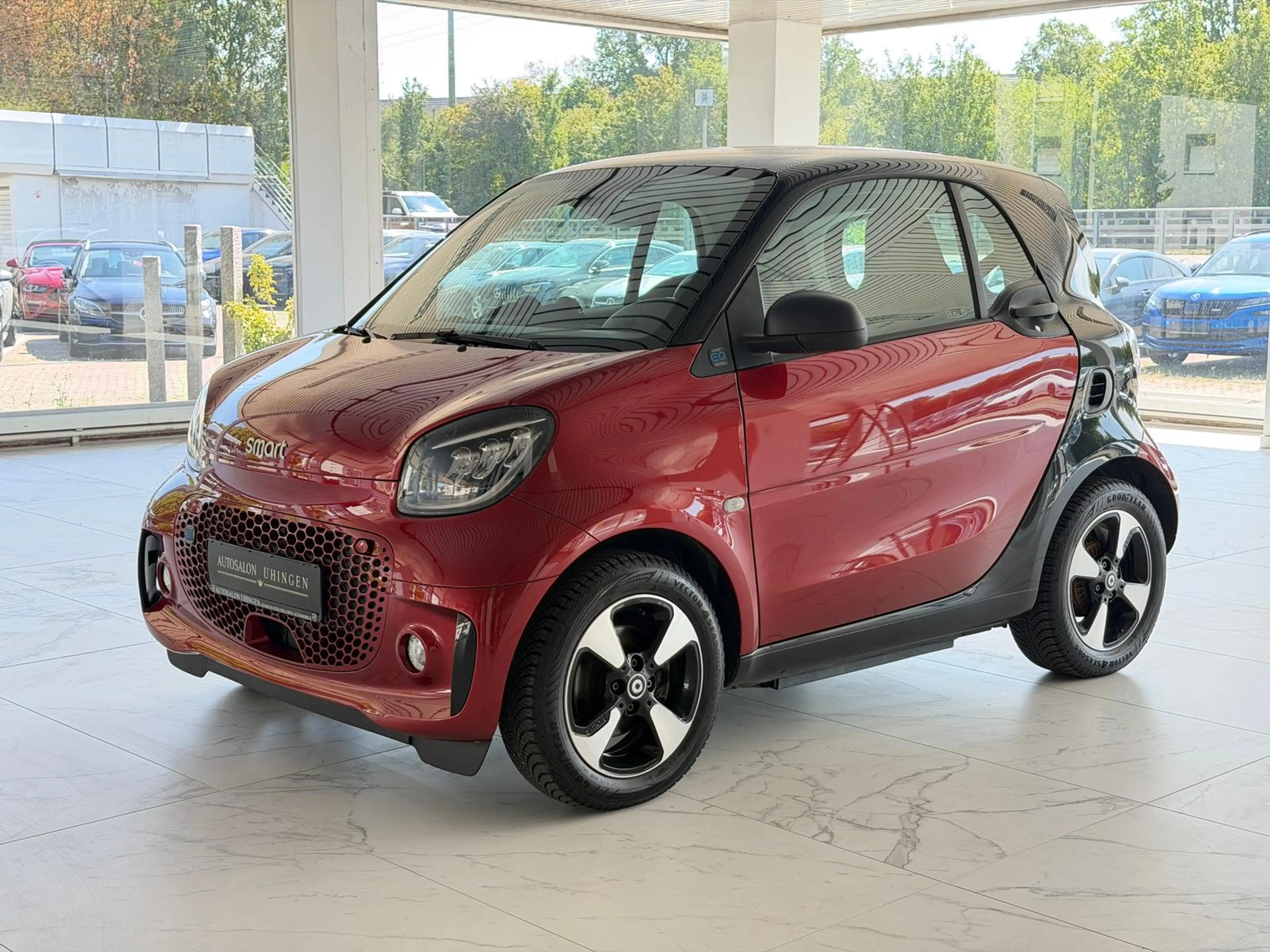 smart forTwo EQ Coupe PASSION*NAVI*PANO*KAMER*LED*22KW
