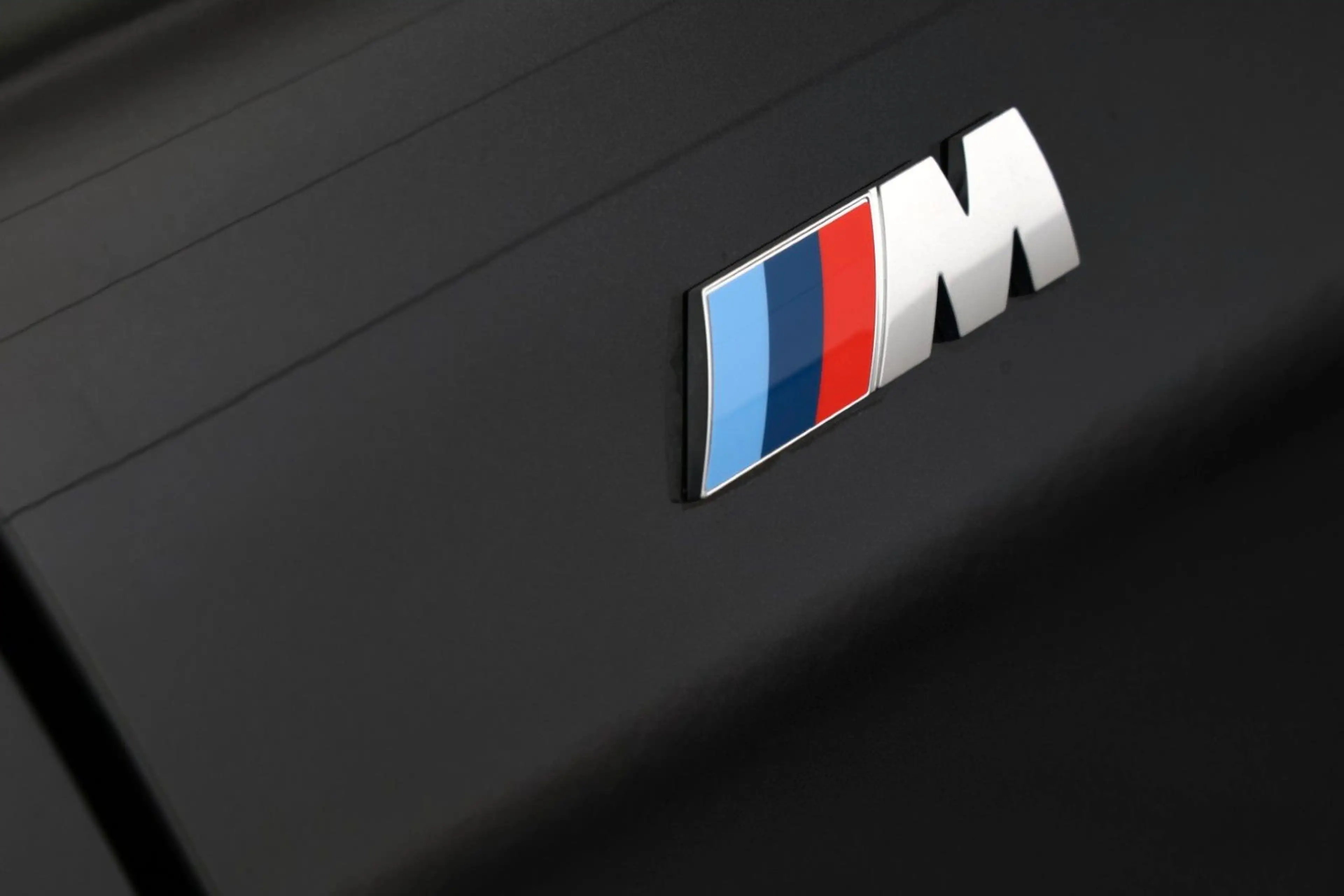 BMW X2 sDrive18d M Sport DriveProf H&K HUD 360° 19" — photo 11