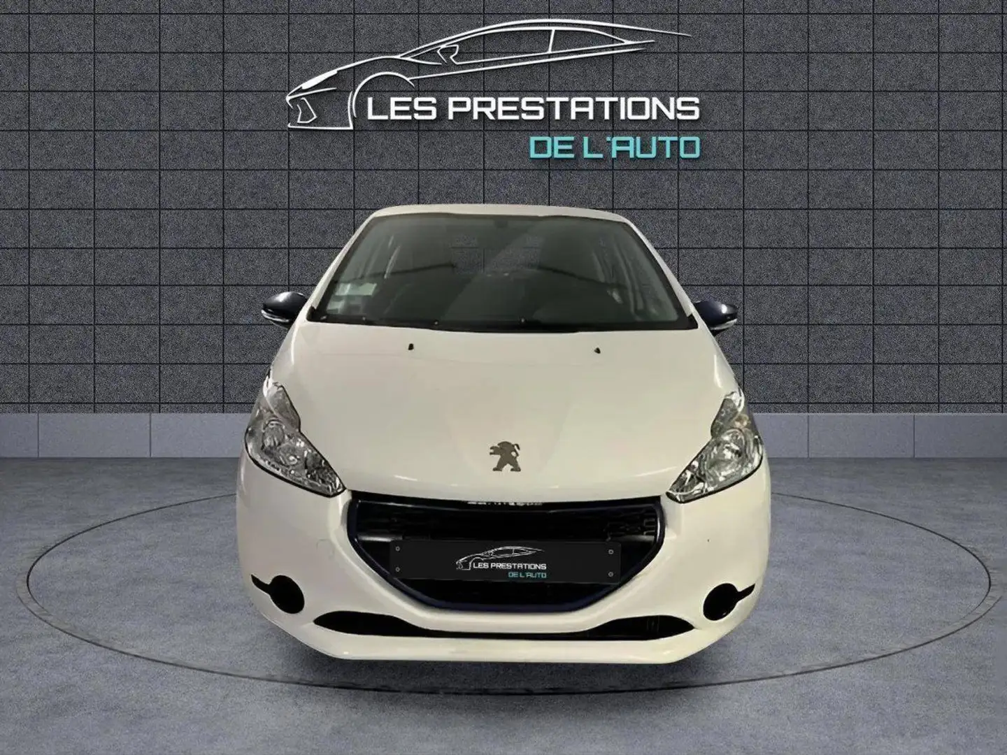 Peugeot 208 1.0 PureTech Like 5p Weiß - 2