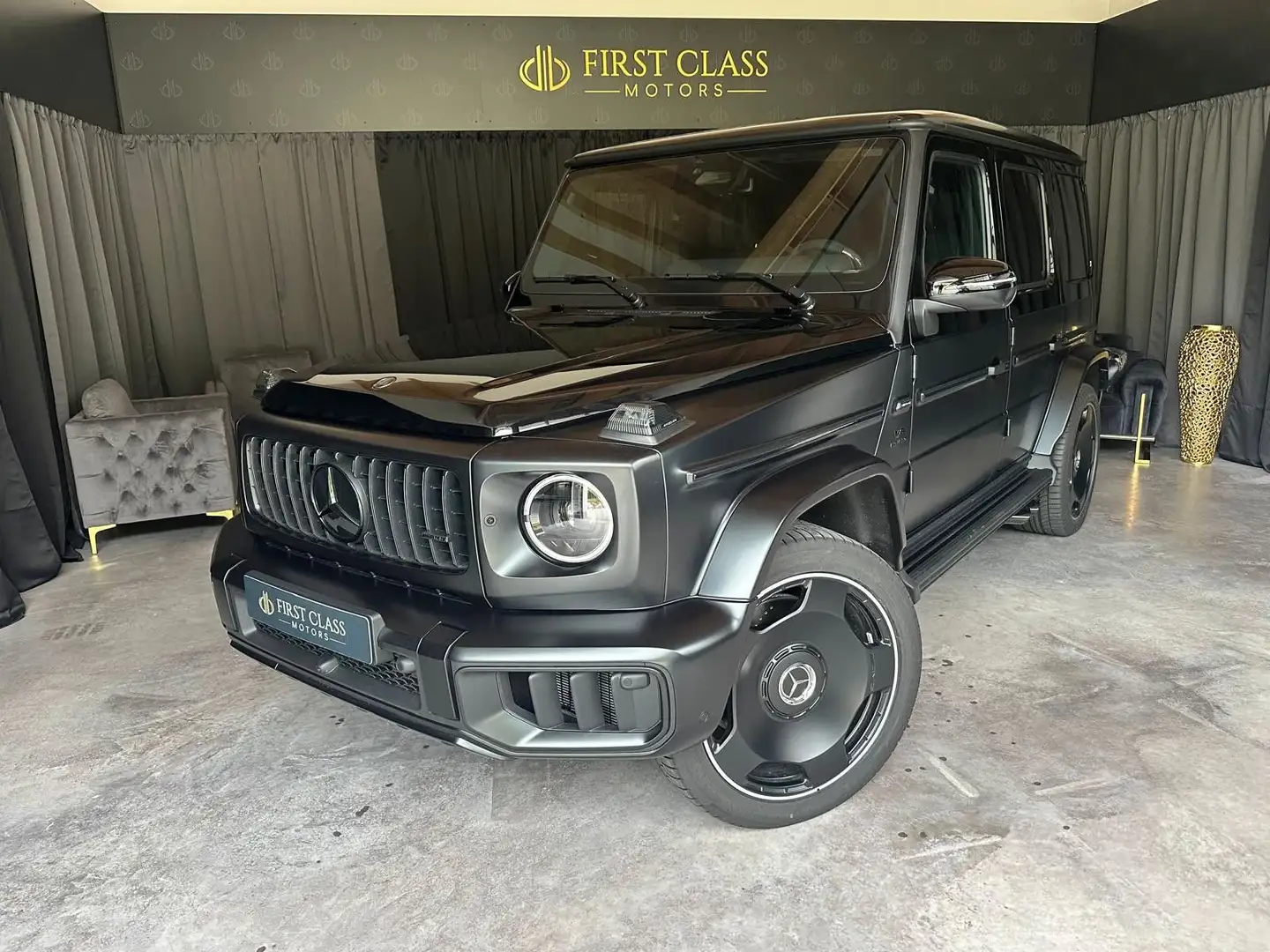 Mercedes-Benz G 63 AMG *G63 AMG DUO TONE EDITION FULL OPTION STOCK!!* Noir - 1