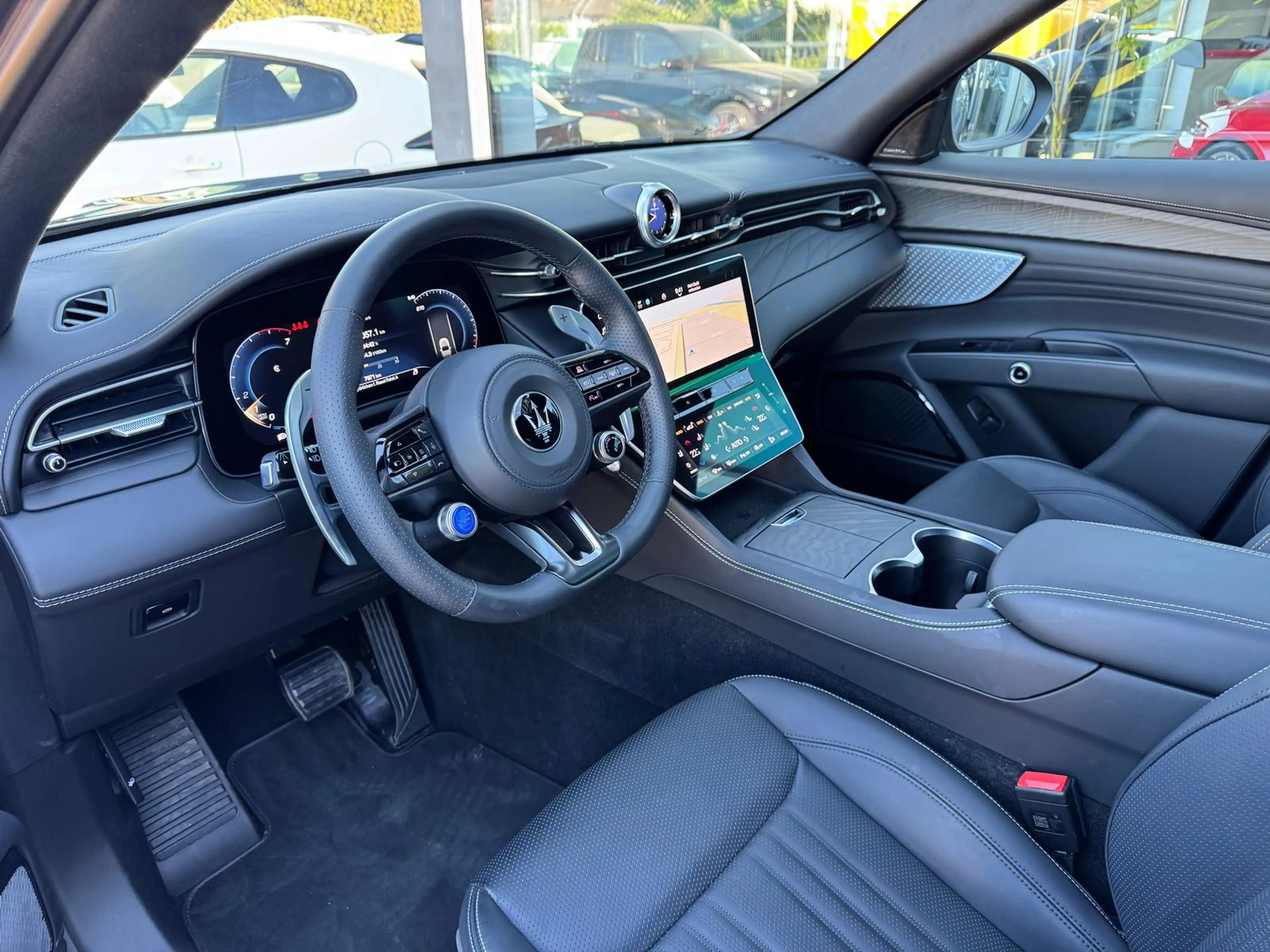 Maserati Grecale GT*NAVI*MATRIX*PANO*KAMERA*ACC*20ZOLL* — photo 13