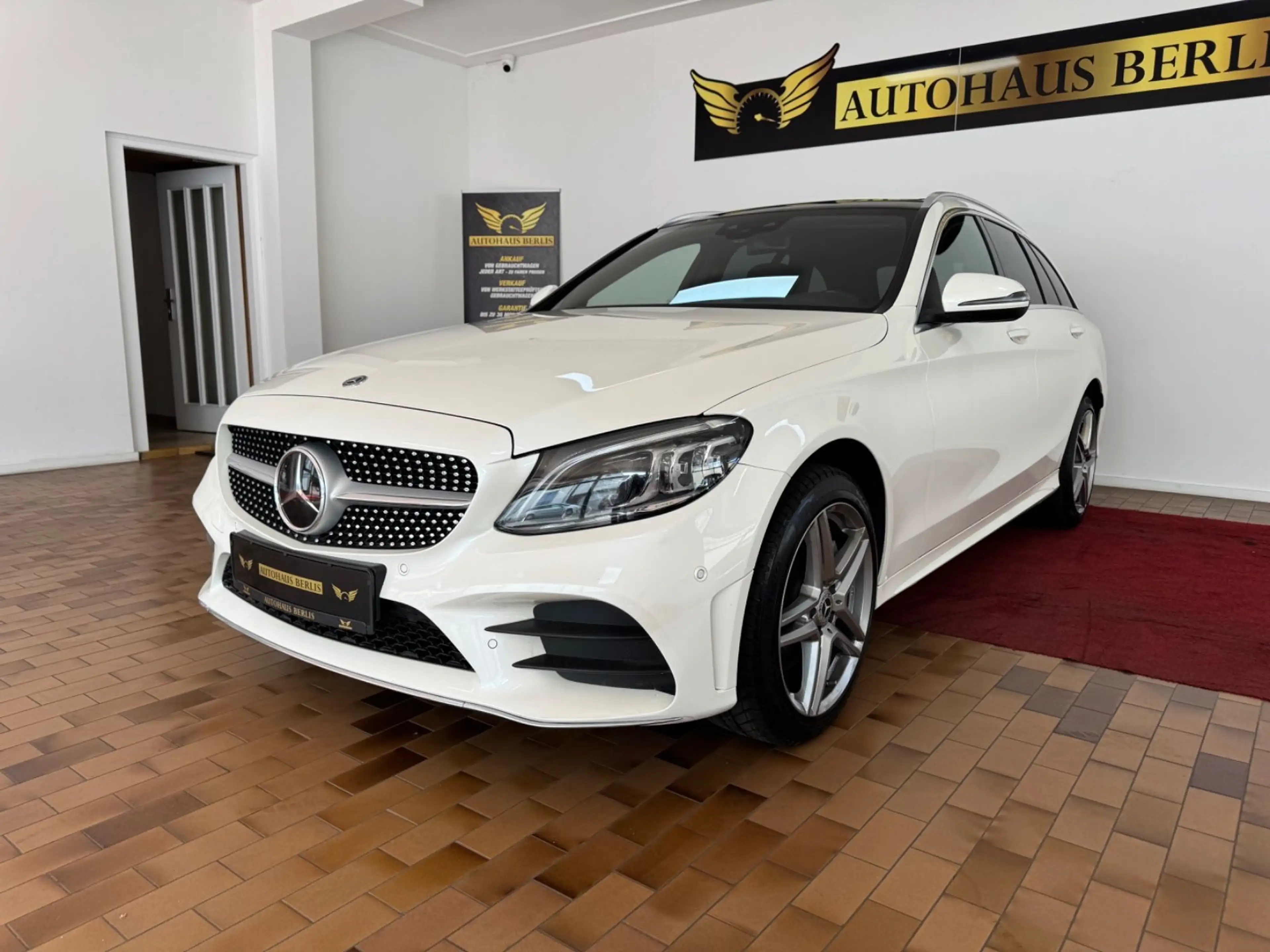 Mercedes-Benz C 400 T-Modell 4Matic AMG Line/SCKHFT/PANO/AHK — photo 5