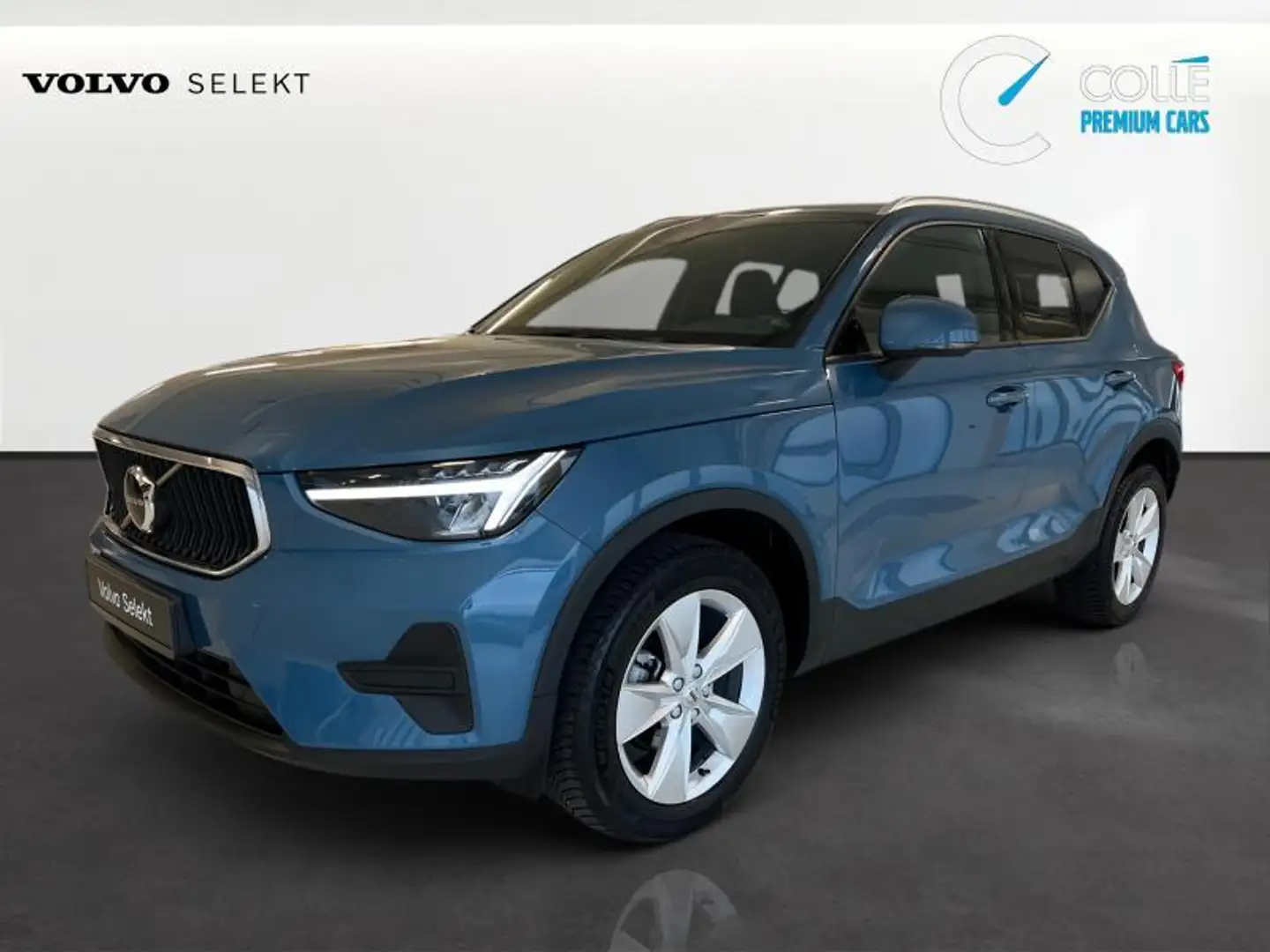 Volvo XC40 Core Bleu - 1