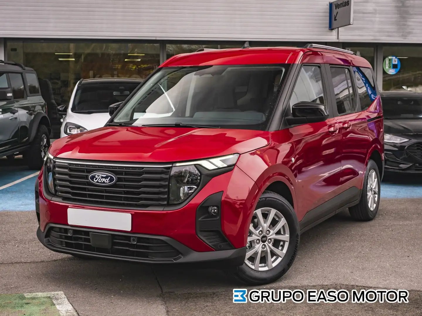 Ford Tourneo Courier 1.0 Ecoboost Titanium Rojo - 2