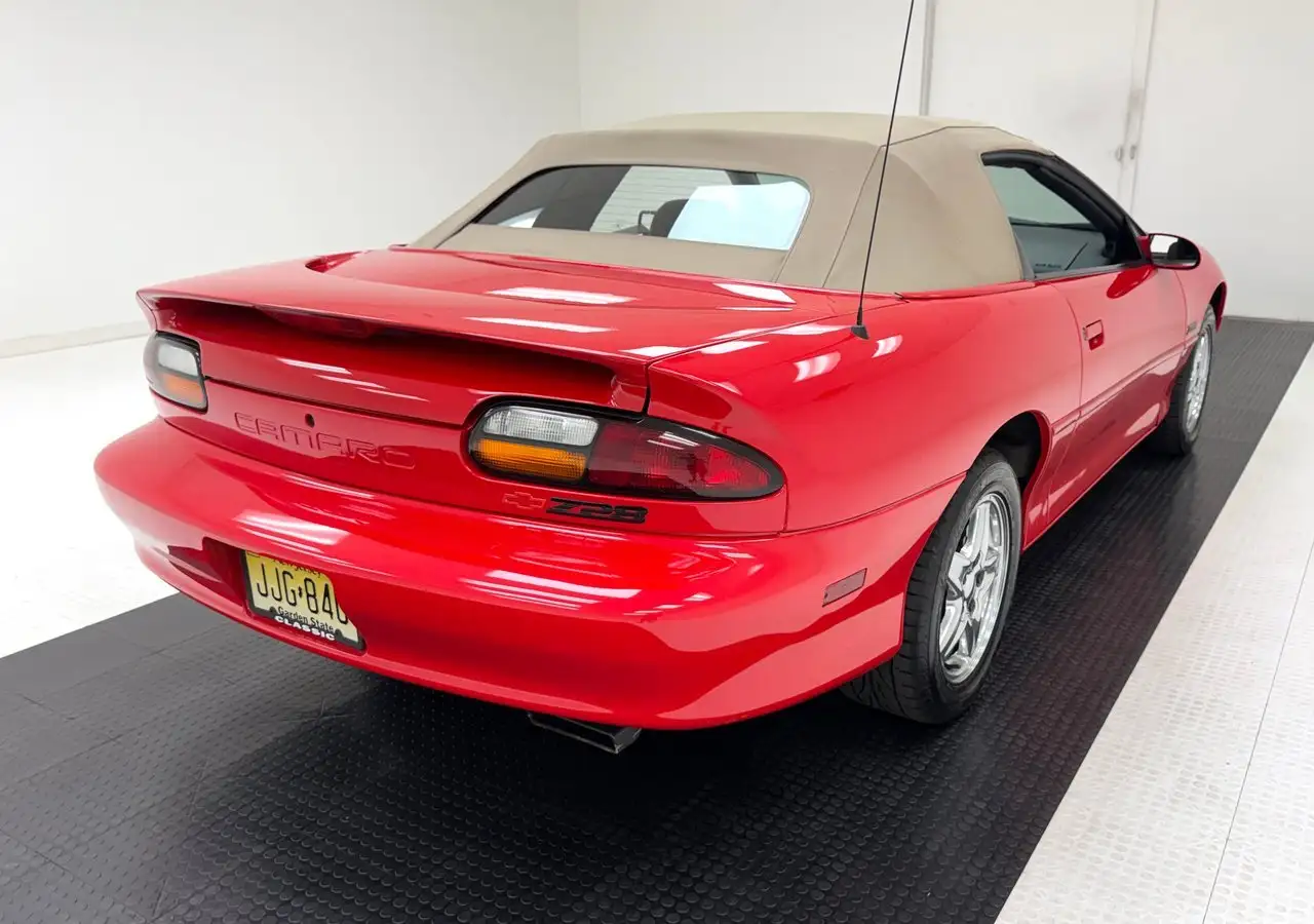 Chevrolet Camaro Z28 Convertible, foto 8