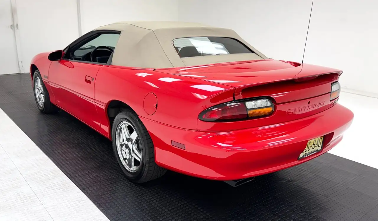 Chevrolet Camaro Z28 Convertible, foto 5