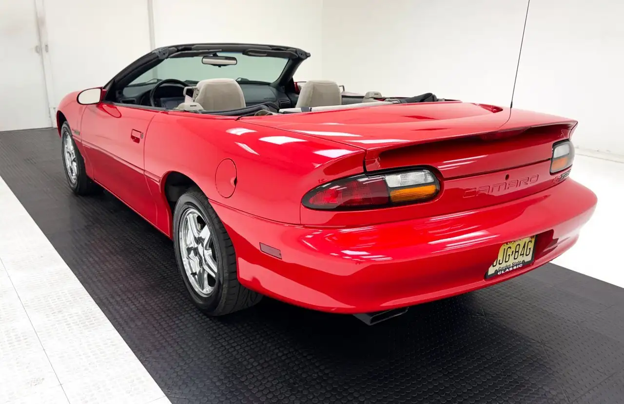 Chevrolet Camaro Z28 Convertible, foto 6