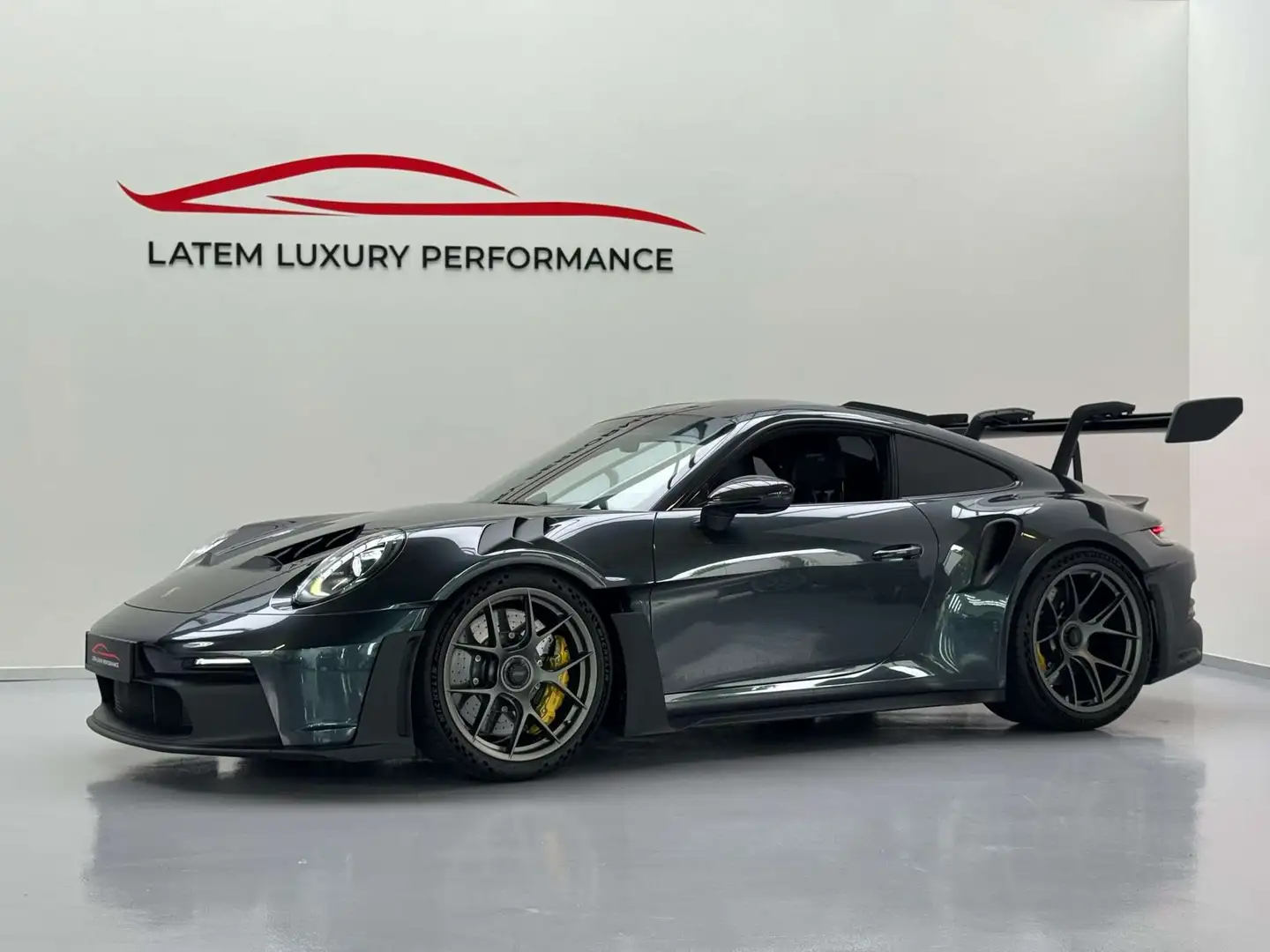 Porsche 992 911 GT3 RS Weissach PTS: Carbonsteelgrey As new Gris - 1