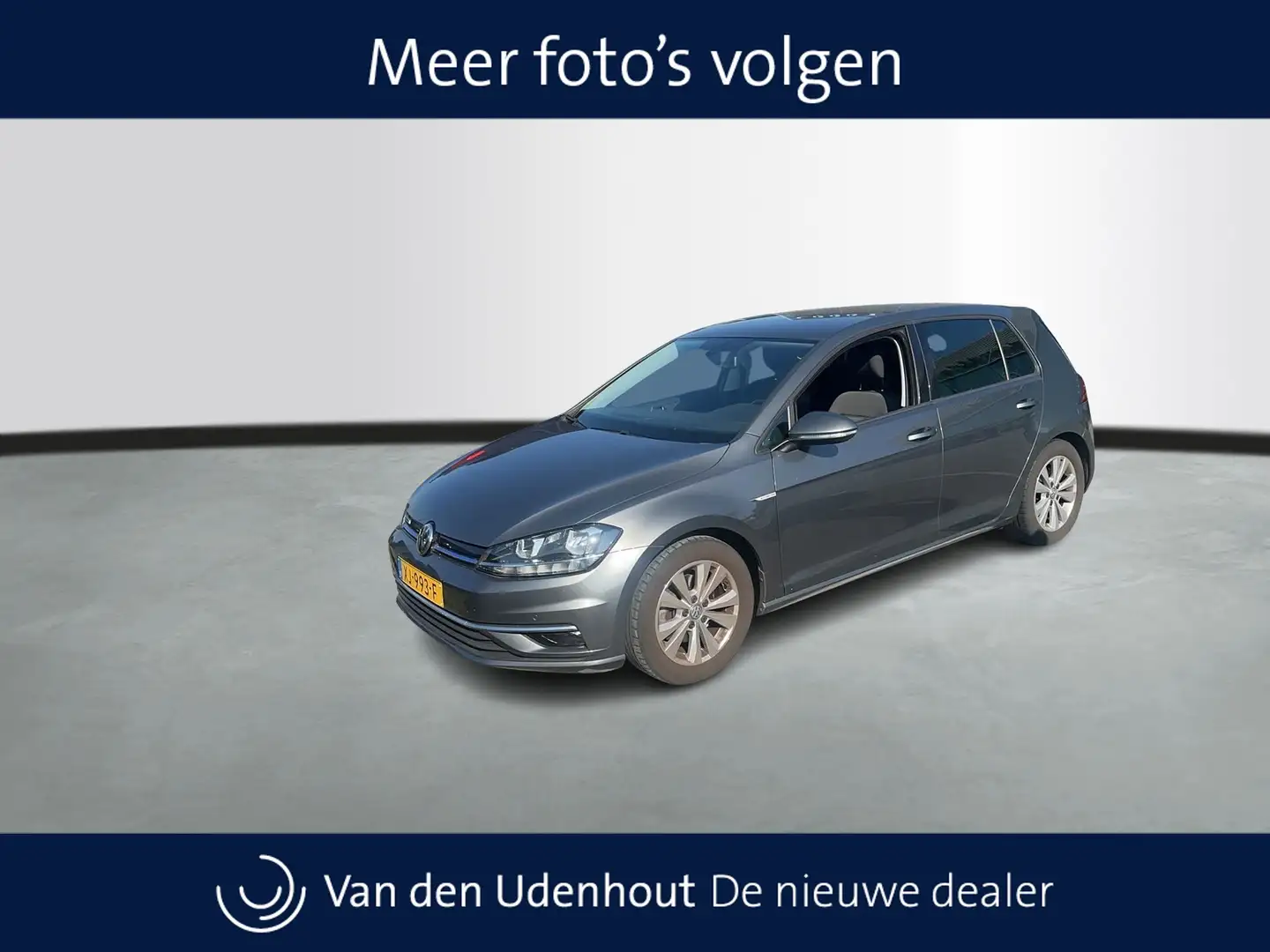 Volkswagen Golf 1.5 TSI 130pk Comfortline / Navigatie / Adaptive C Grijs - 1