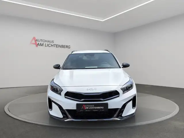 Kia Xceed view 4
