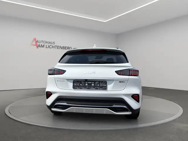 Kia Xceed view 6