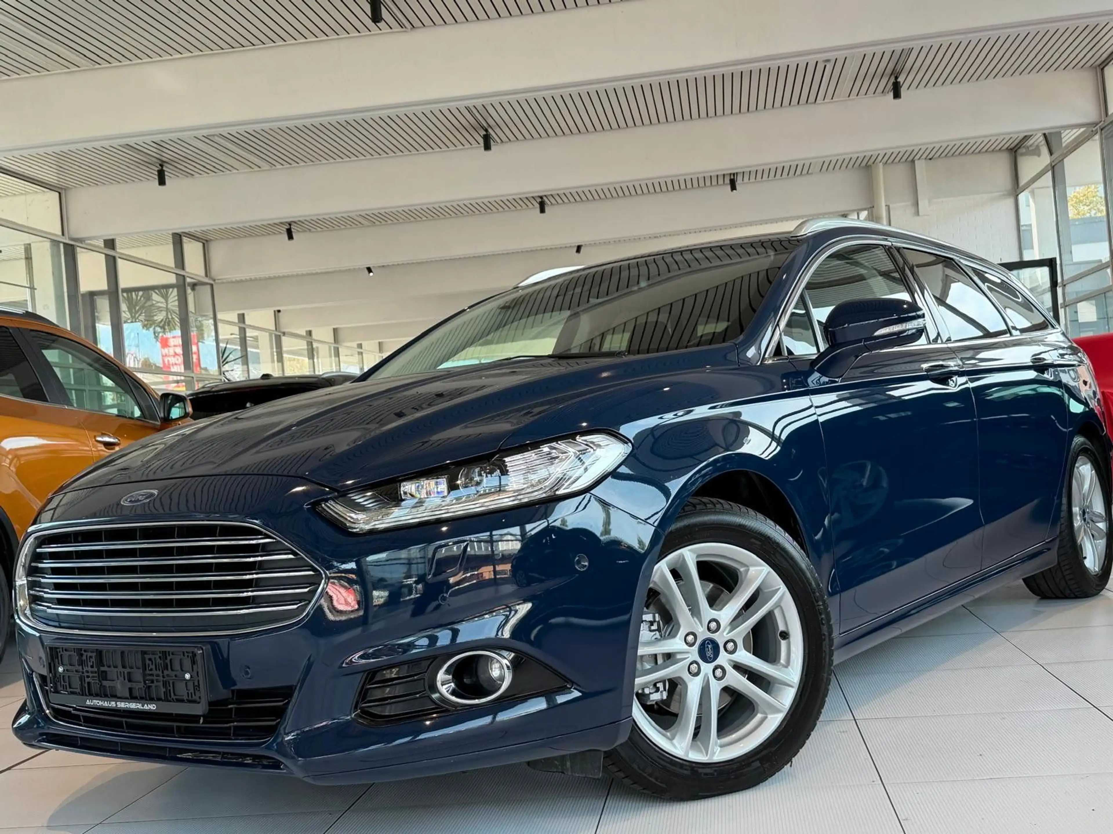 Ford Mondeo Turnier Titanium/AHK/Kamera/Xenon