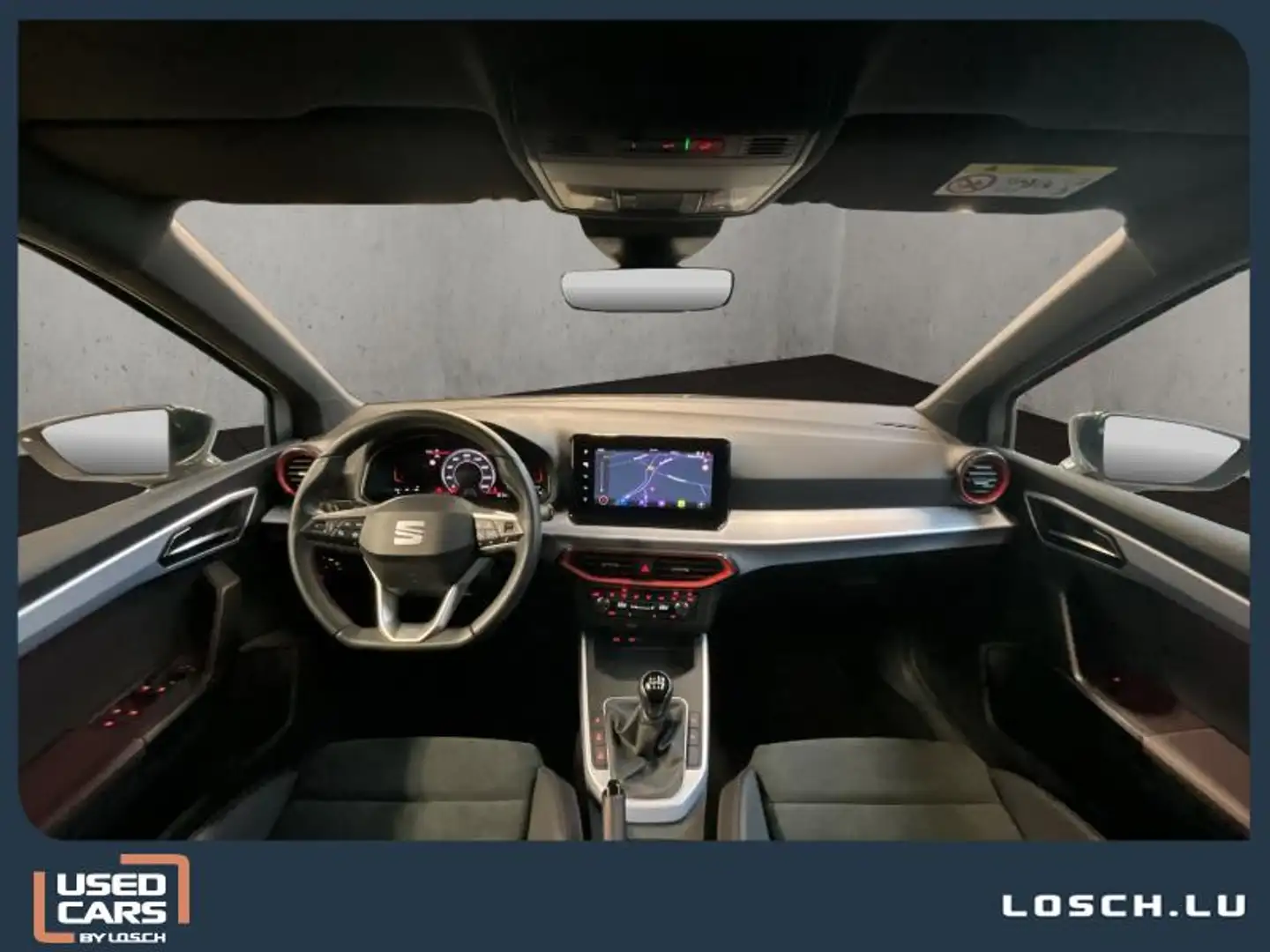 SEAT Arona FR+LED+Digital+NAVI Silber - 2