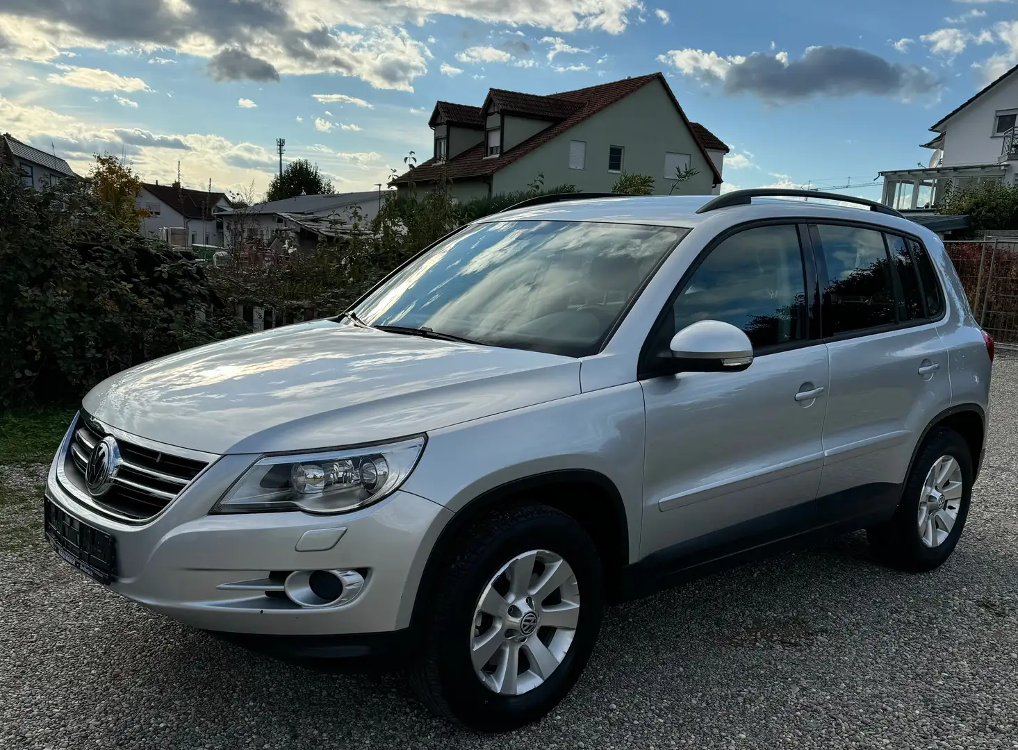 Volkswagen Tiguan 4 Motion Xenon Kamera AHK Gris - 2