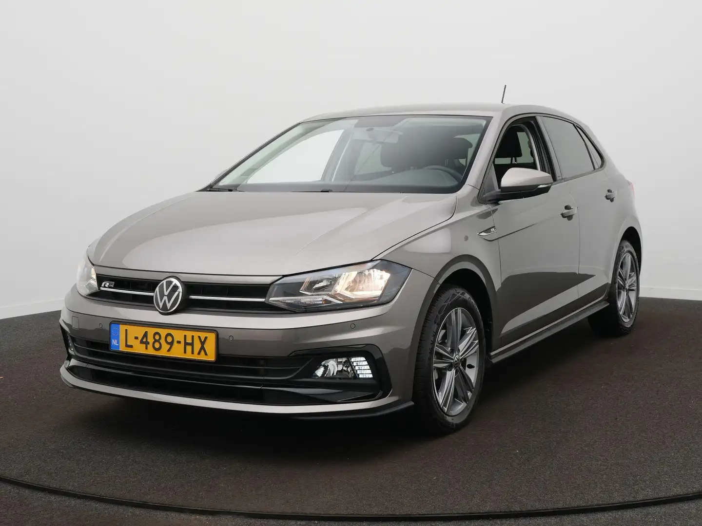 Volkswagen Polo 1.0 TSI R-Line Edition Apple carplay / LMV / Metal Grijs - 1