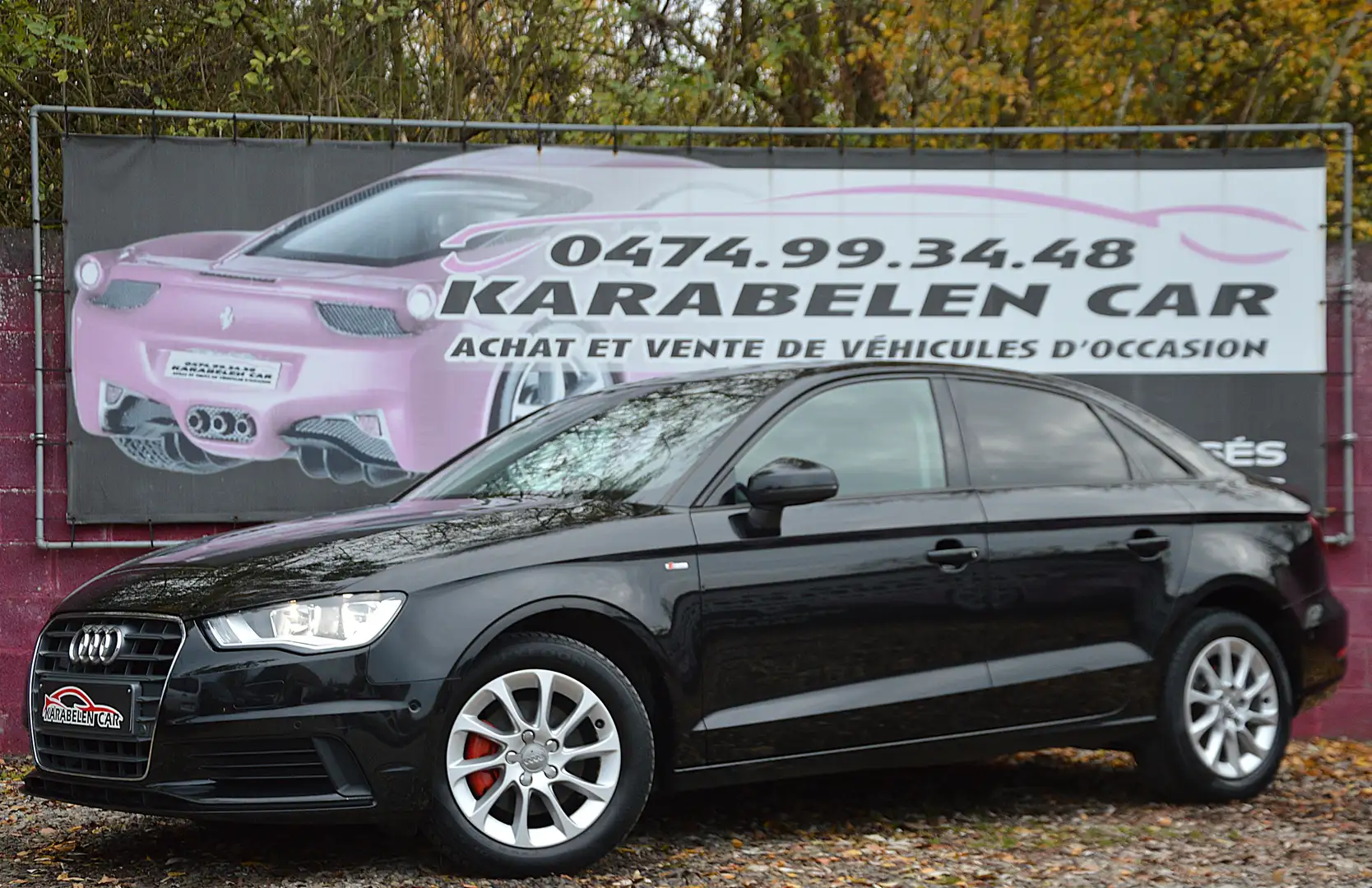 Audi A3 1.6TDi NAV SENS AV/AR CLIM 229.541KM Zwart - 1