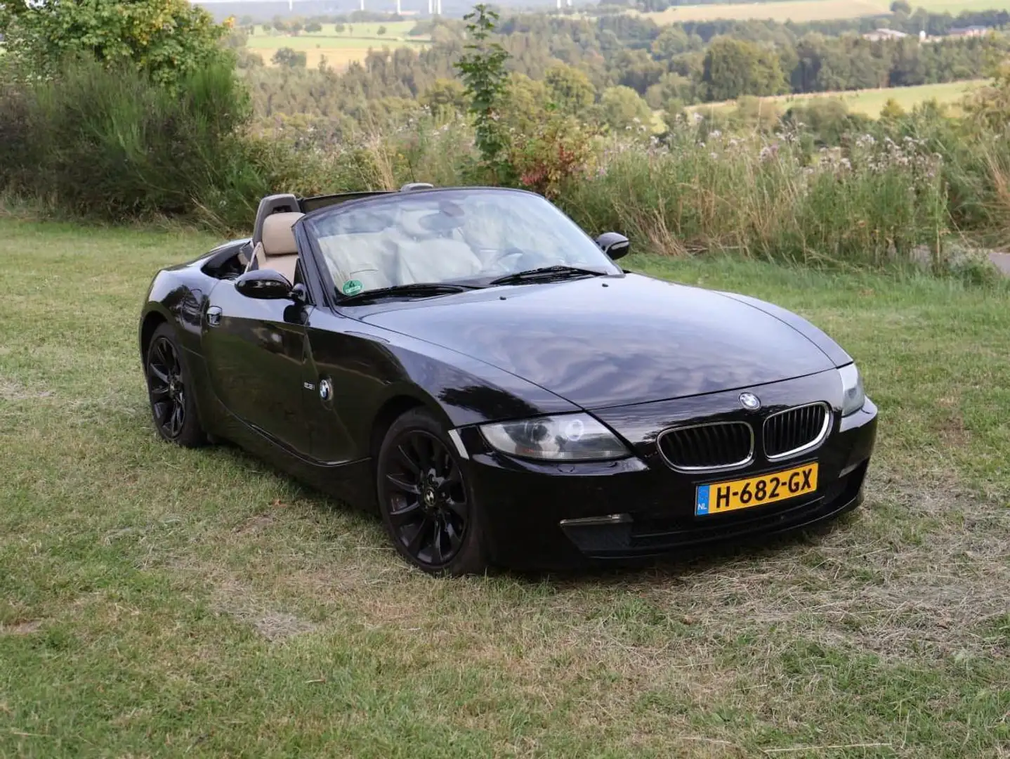 BMW Z4 Roadster 2.5i 6 cilinder AUT Zwart - 1