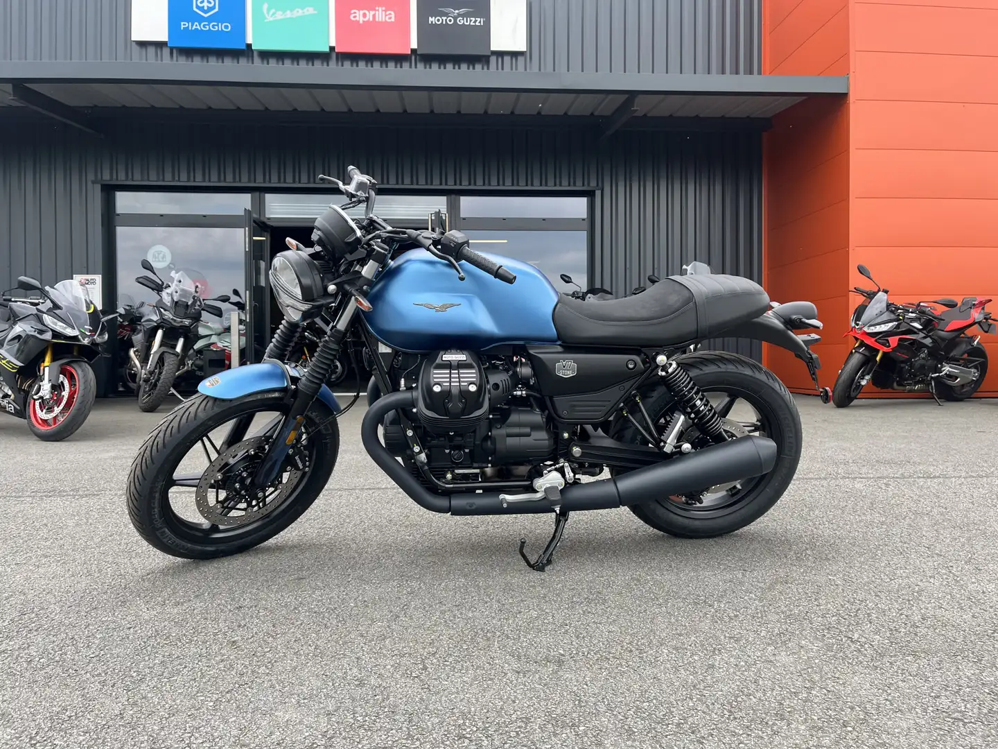 Moto Guzzi V 7 - 2