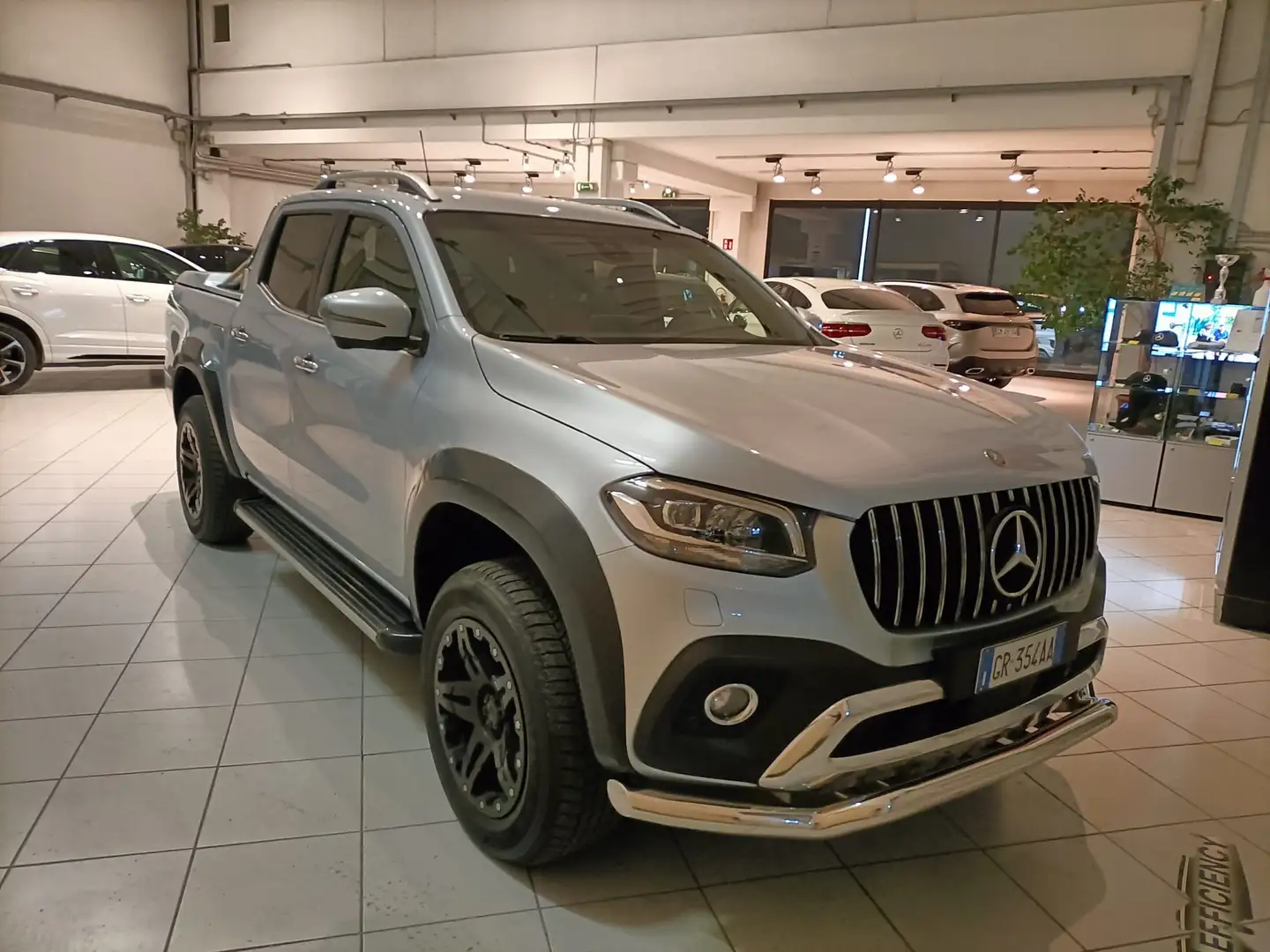 Mercedes-Benz X 250 d Pure 4matic auto - N1G Argent - 1